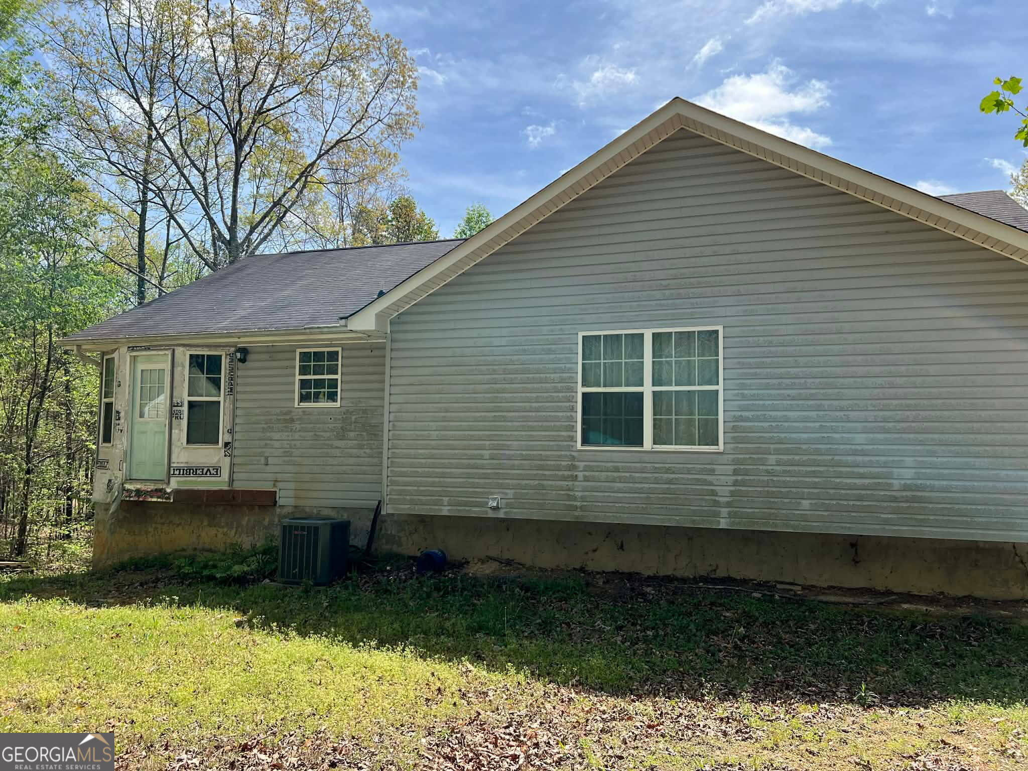 367 Megan Drive Property Photo 4