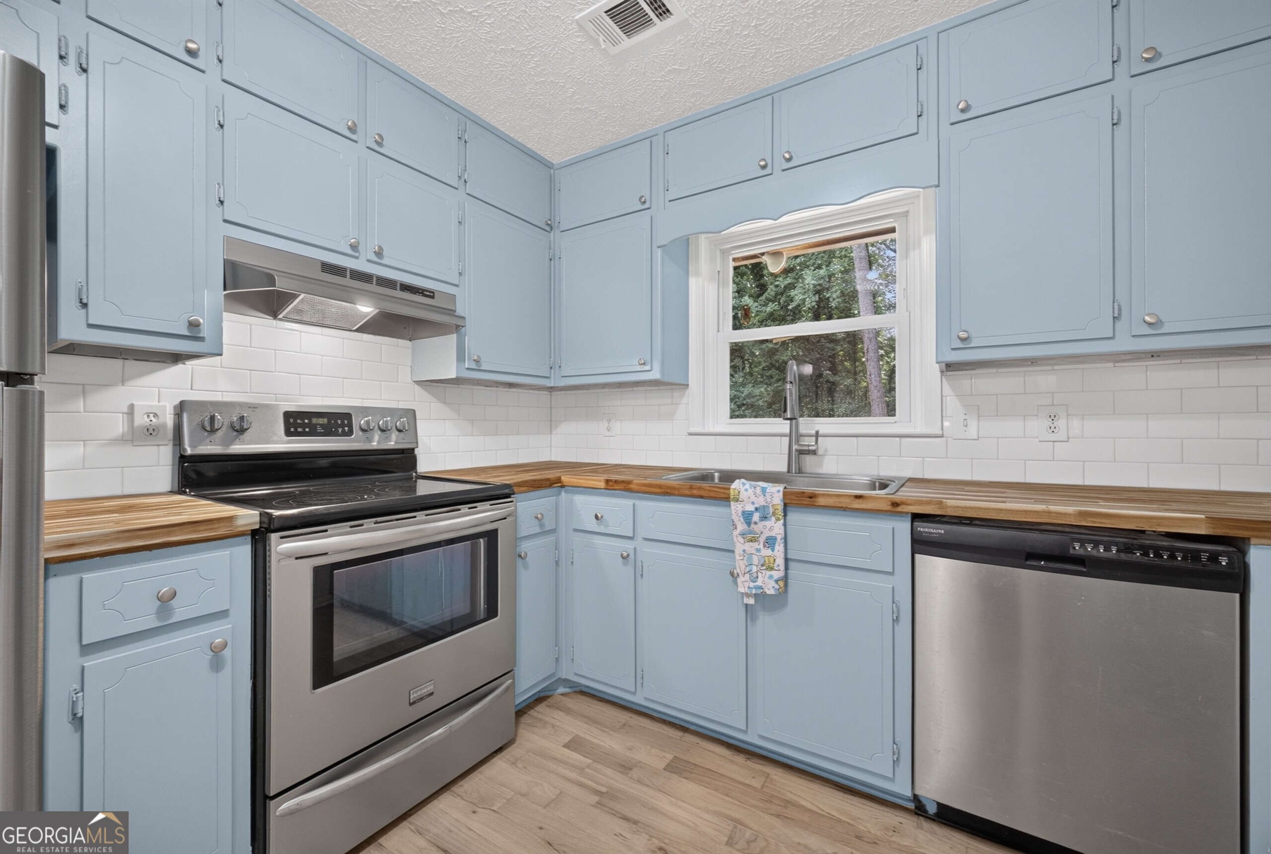 286 Windmill Pointe Property Photo 10