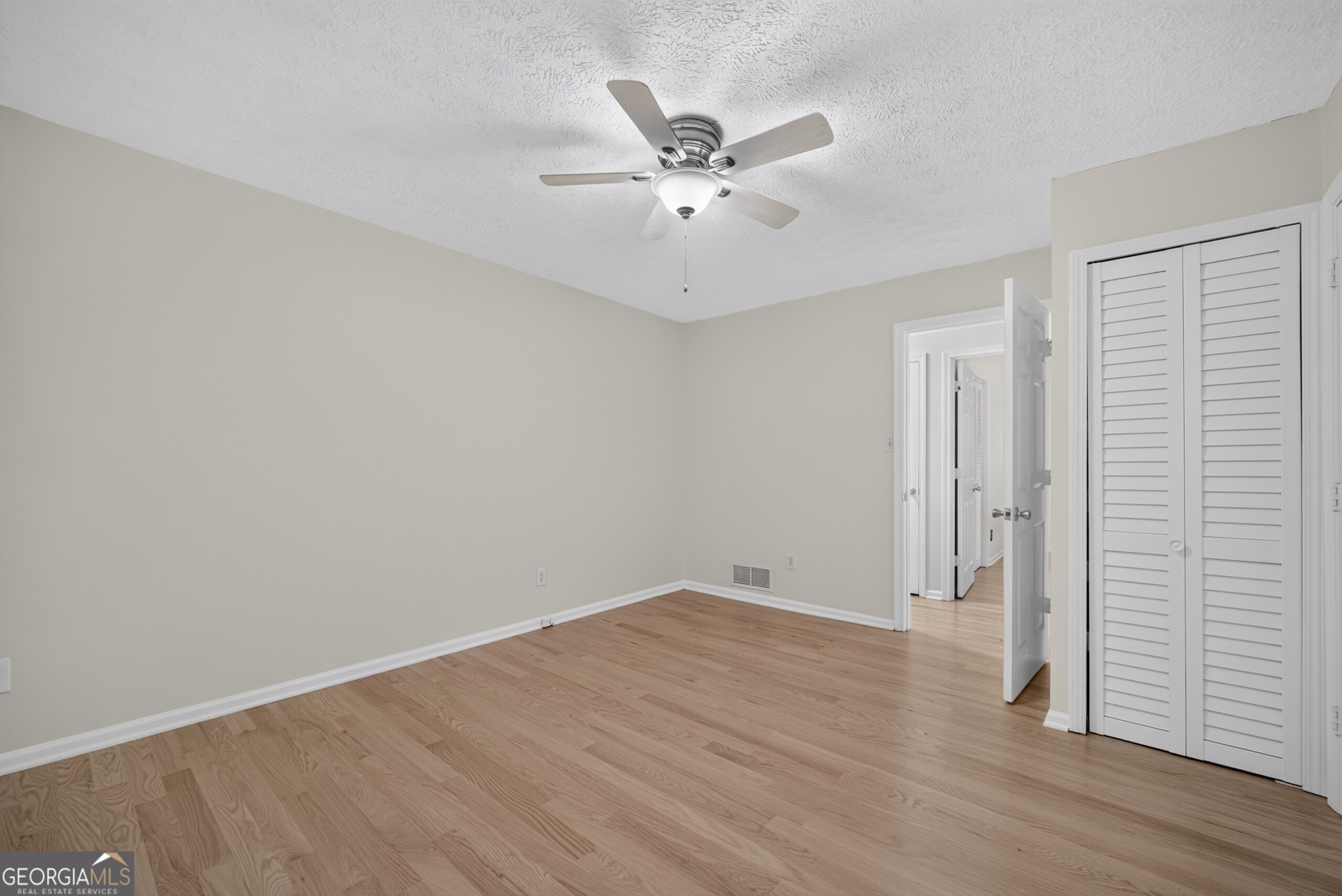 286 Windmill Pointe Property Photo 17