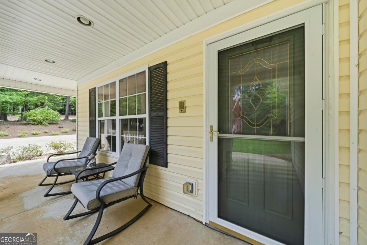 280 E River Bend Drive Property Photo 5