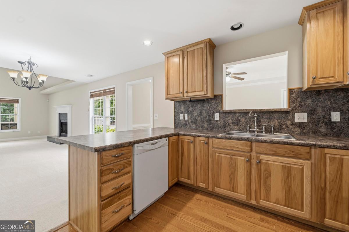 280 E River Bend Drive Property Photo 12
