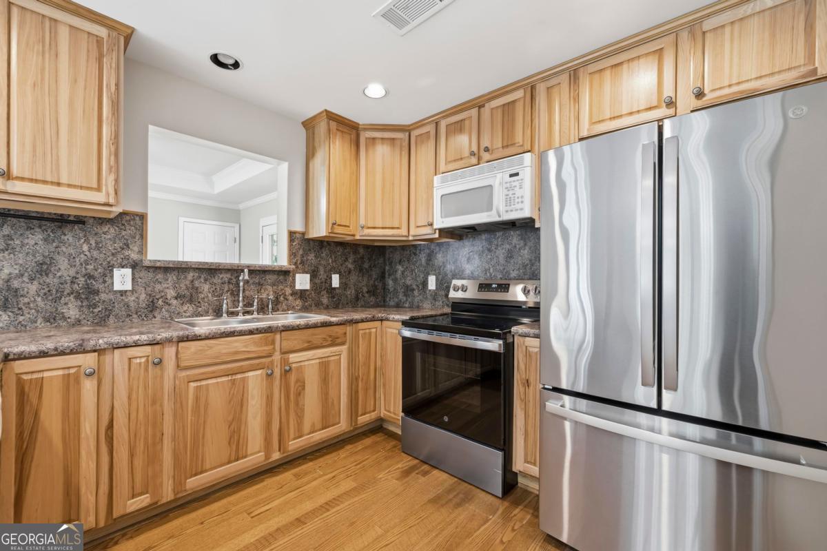 280 E River Bend Drive Property Photo 13