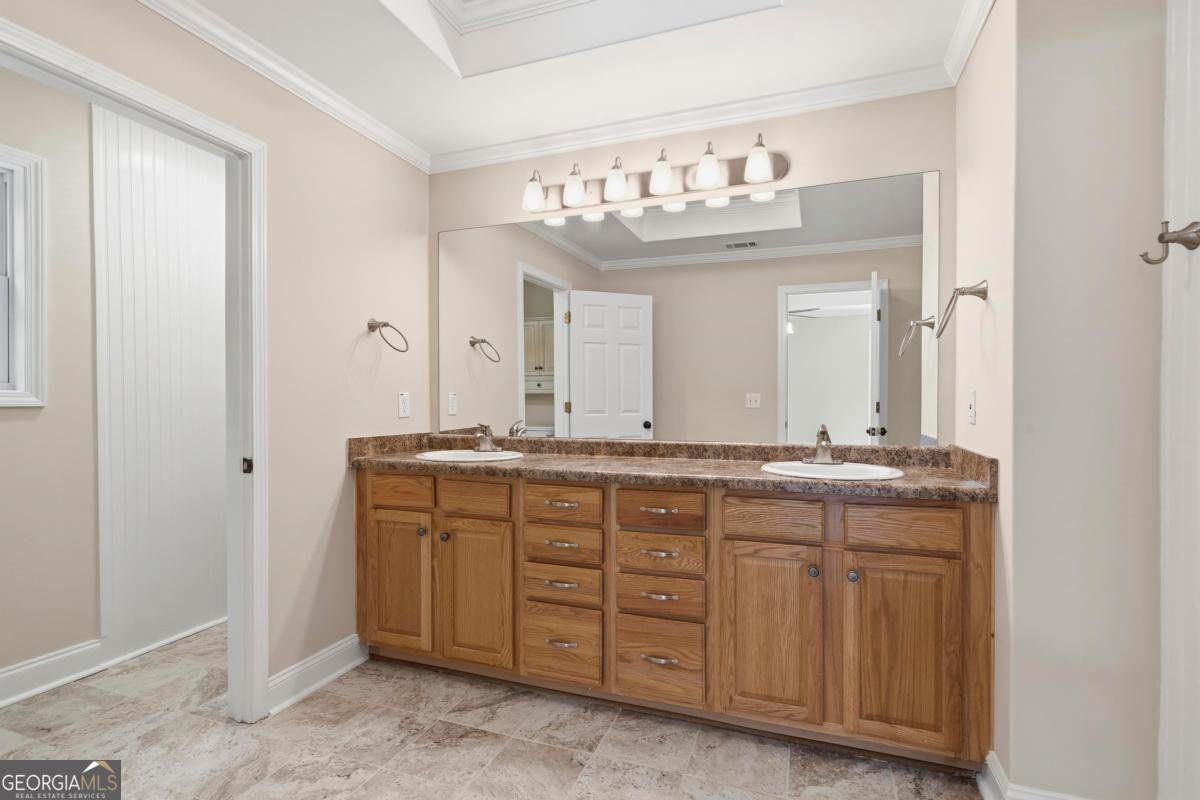 280 E River Bend Drive Property Photo 24