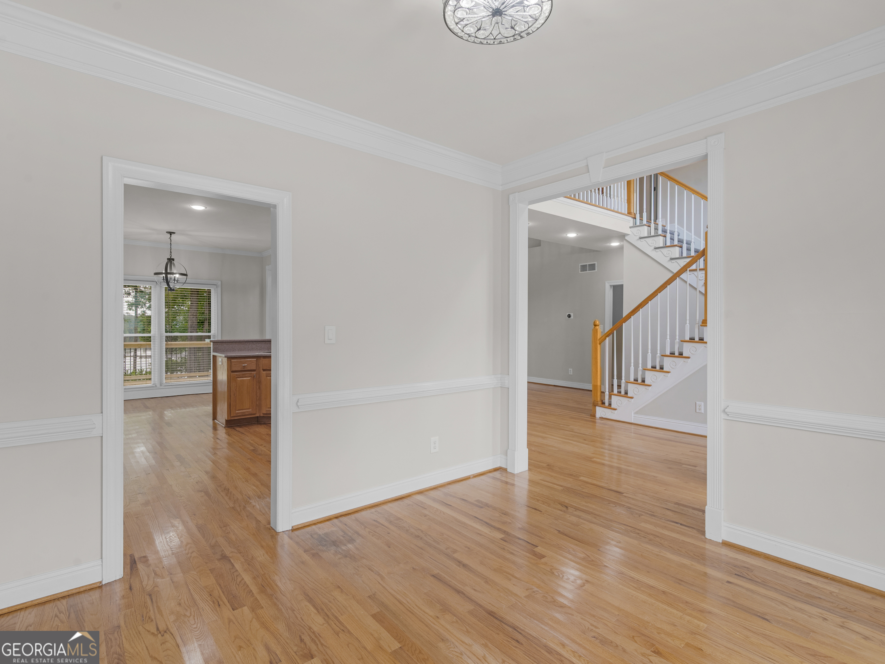 1445 Lake Forest Lane Property Photo 15