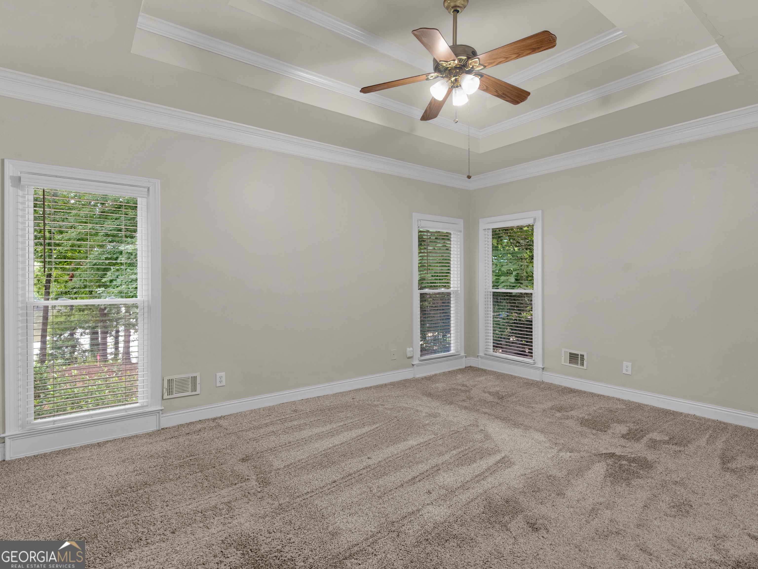 1445 Lake Forest Lane Property Photo 17