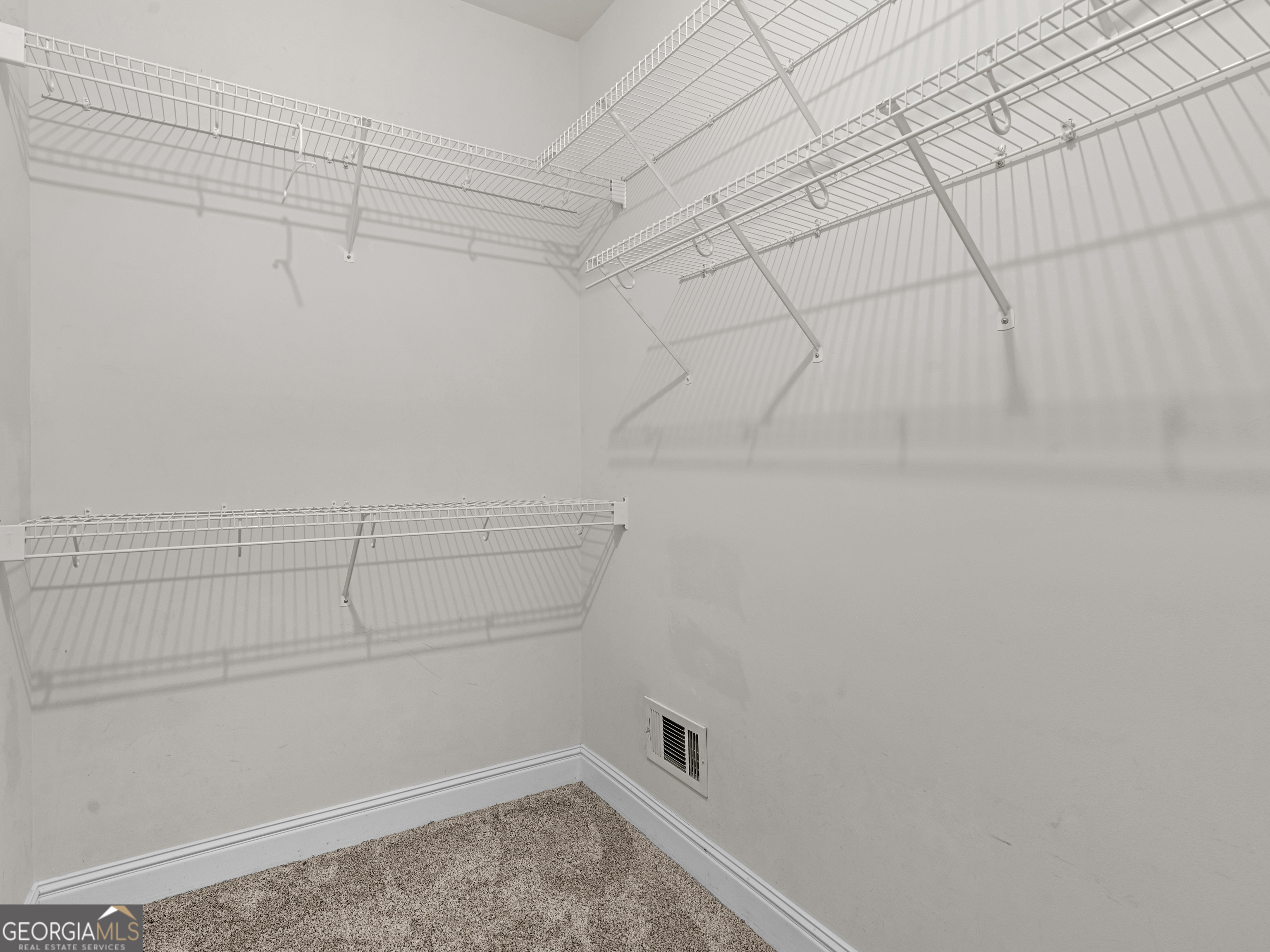 1445 Lake Forest Lane Property Photo 21