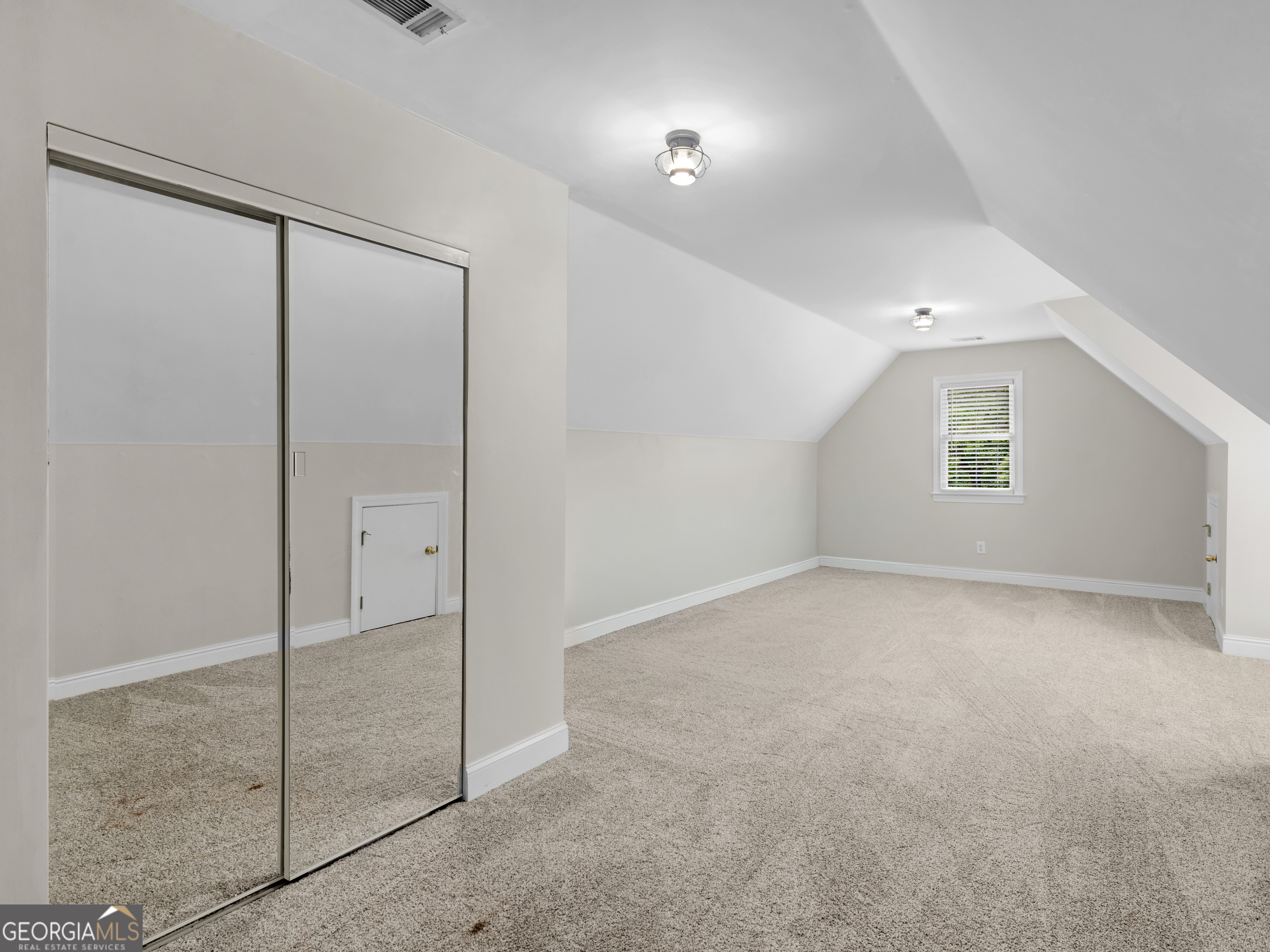 1445 Lake Forest Lane Property Photo 27