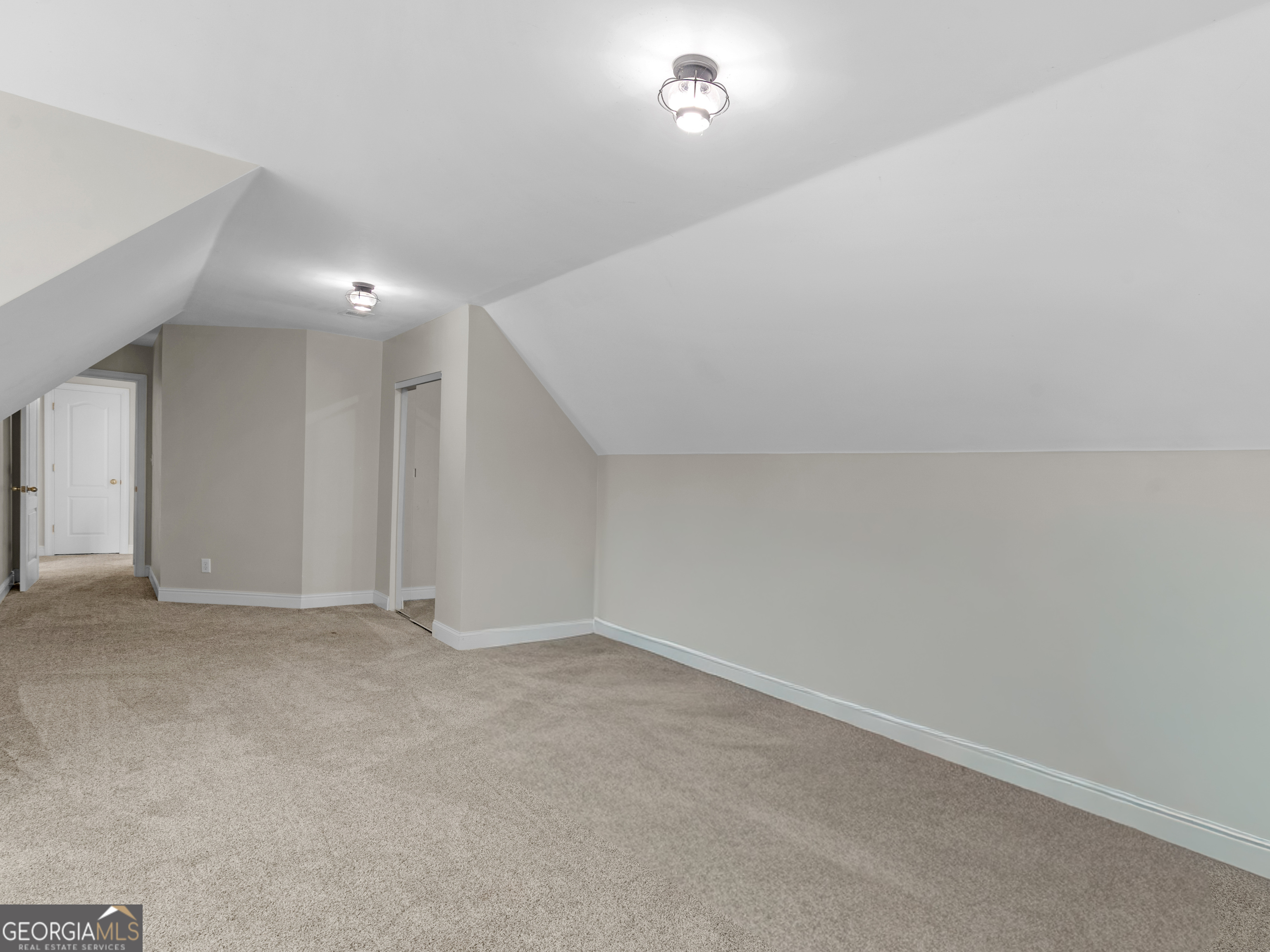 1445 Lake Forest Lane Property Photo 28