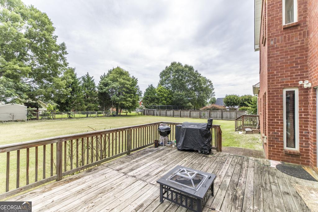 208 Martin Terrace Property Photo 36