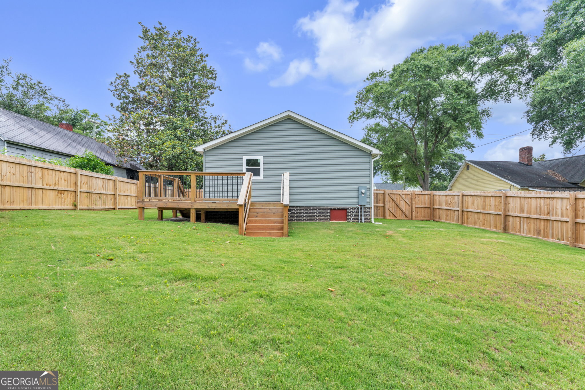 1104 E Front Street Property Photo 25