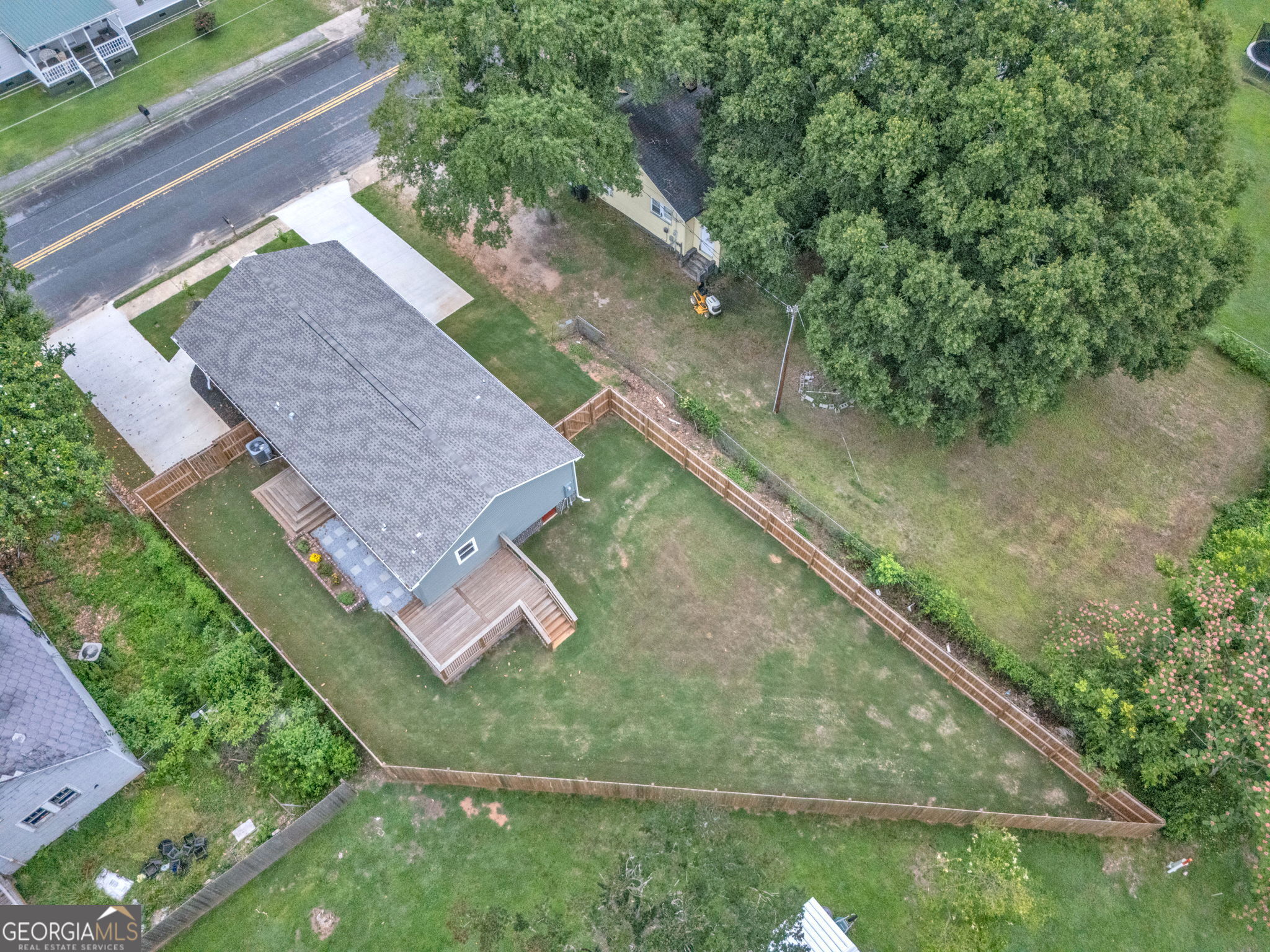1104 E Front Street Property Photo 32