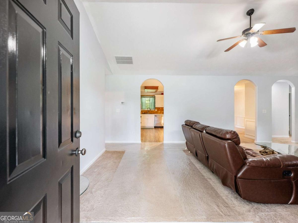 152 Carl Cedar Hill Road Property Photo 2