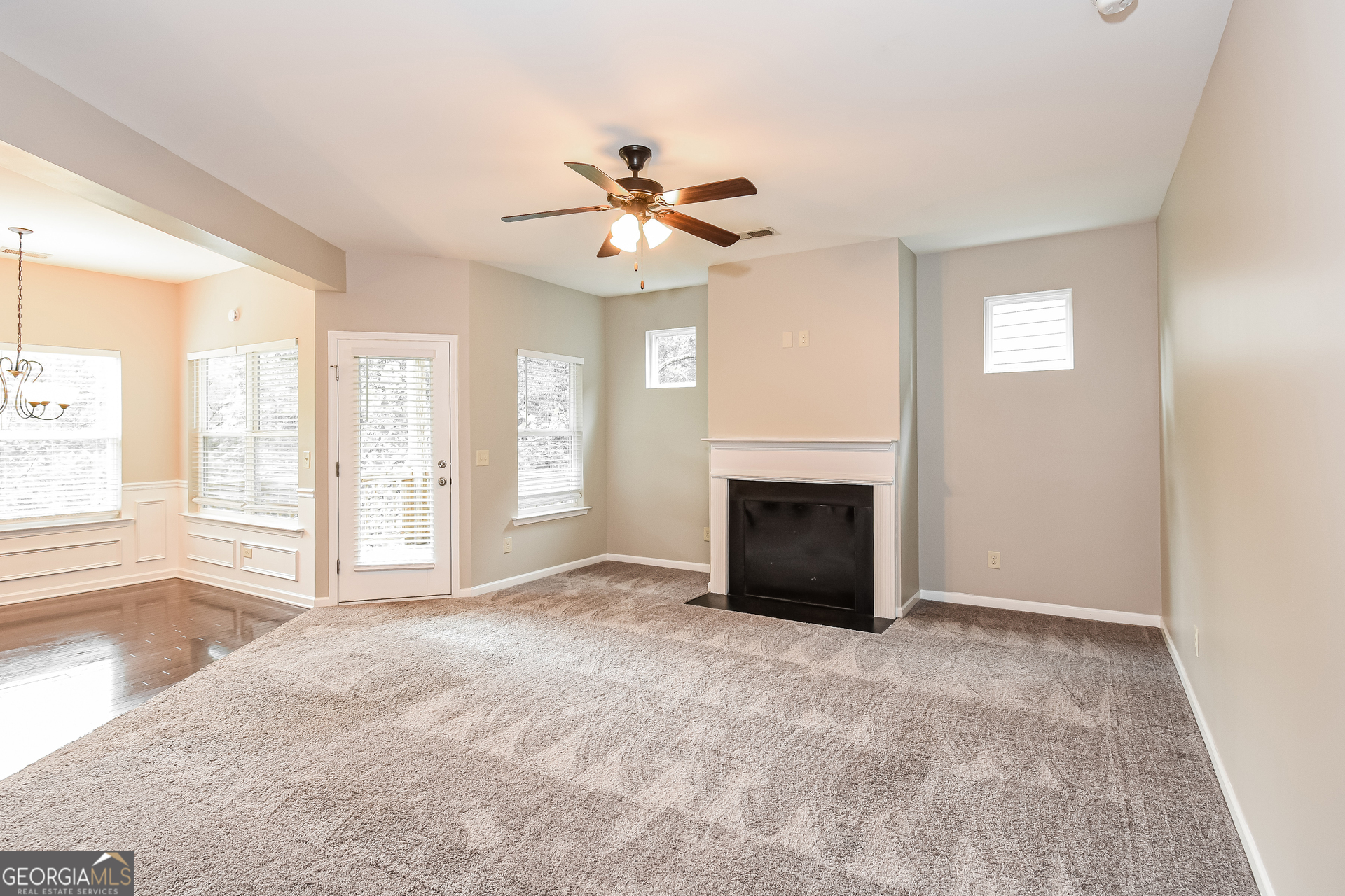 109 Cessna Drive Property Photo 7