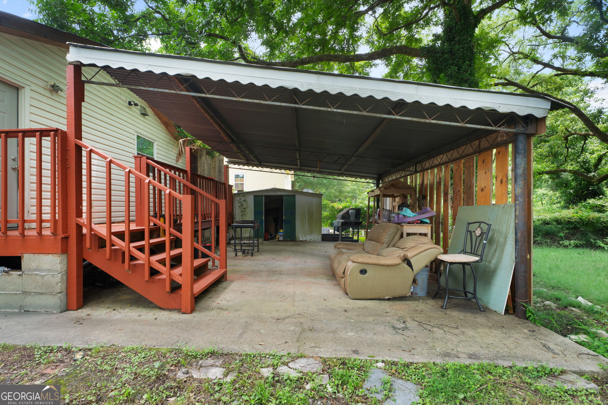 123 South Avenue Property Photo 33
