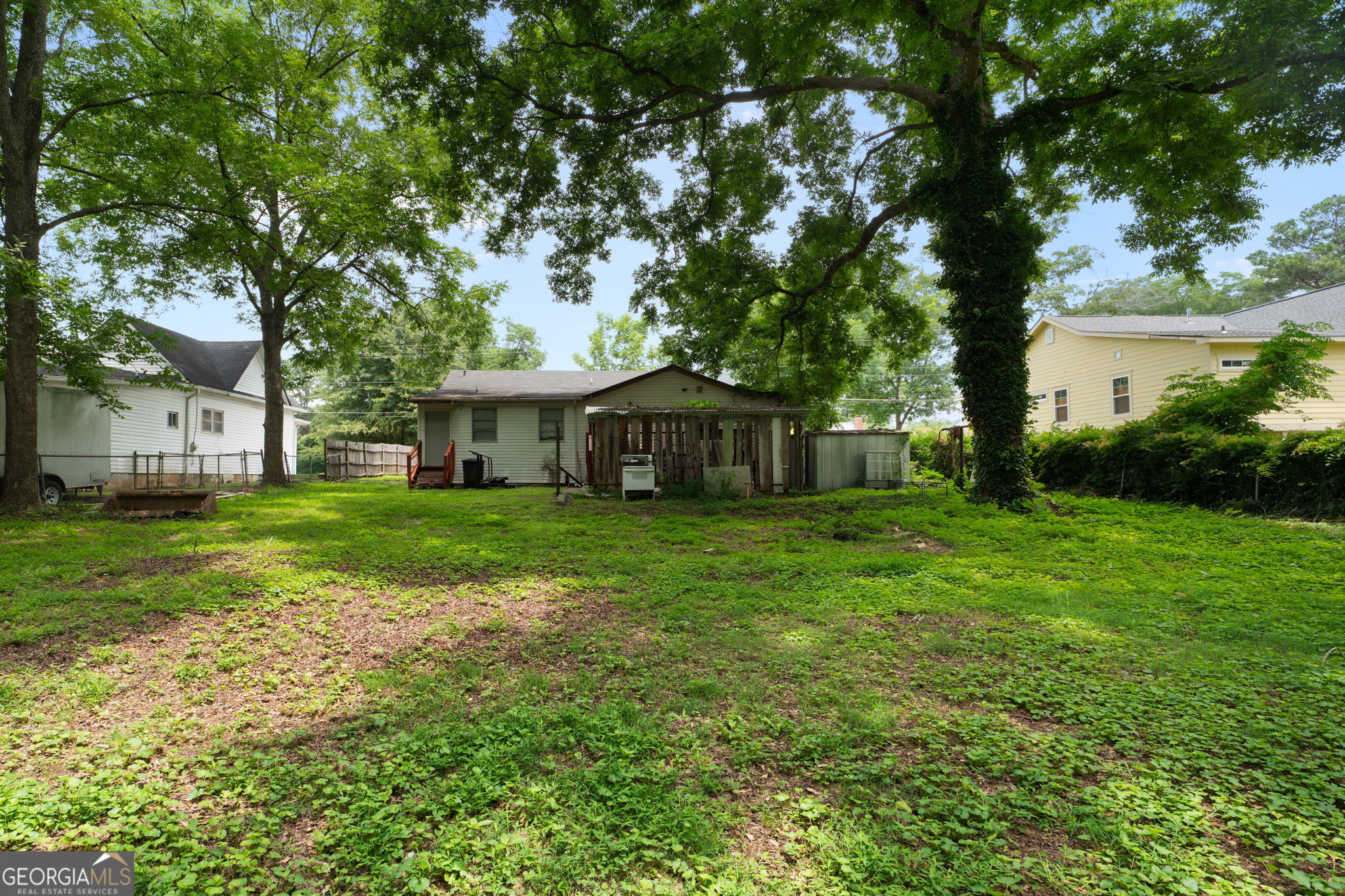123 South Avenue Property Photo 36