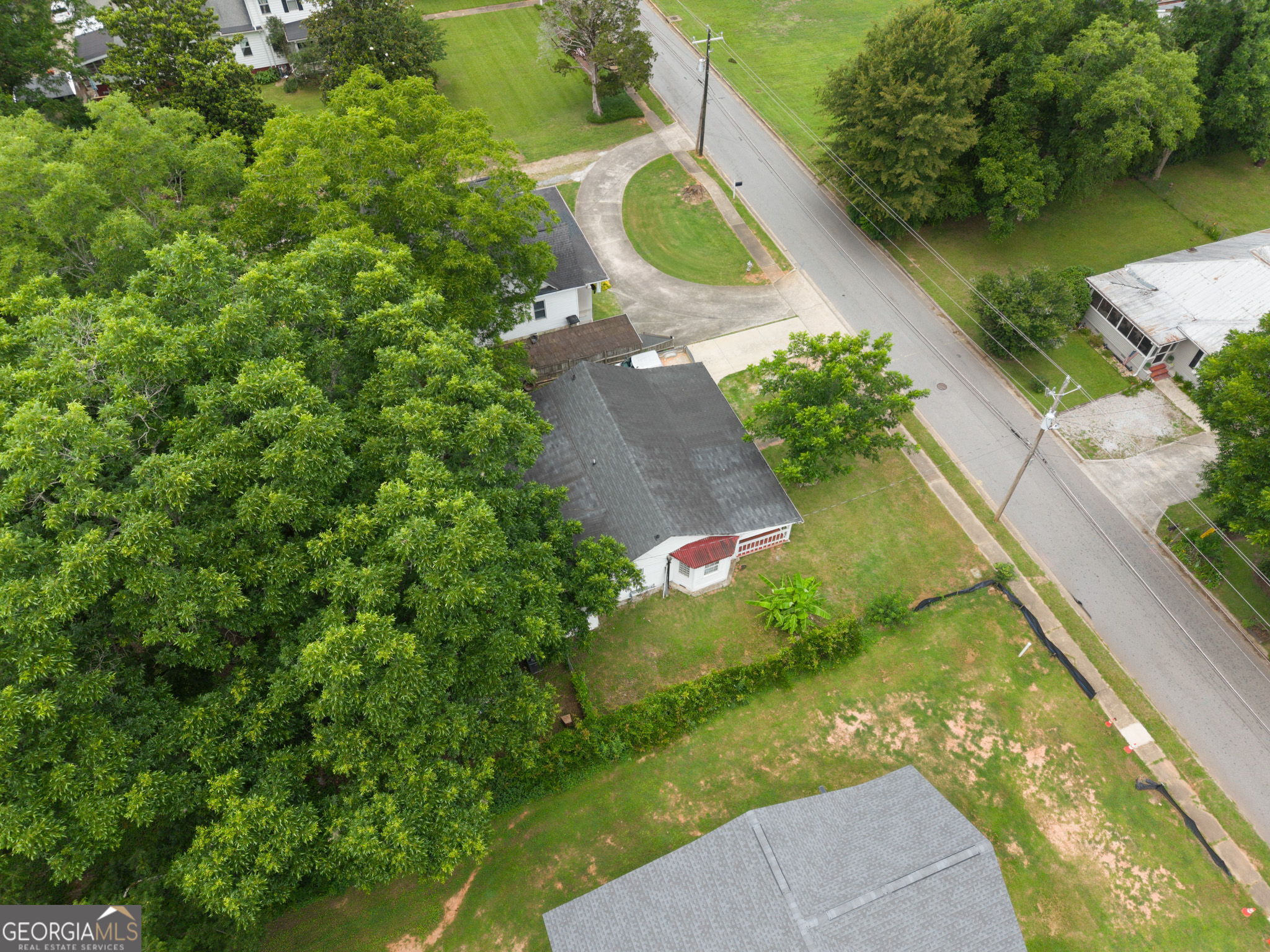 123 South Avenue Property Photo 39