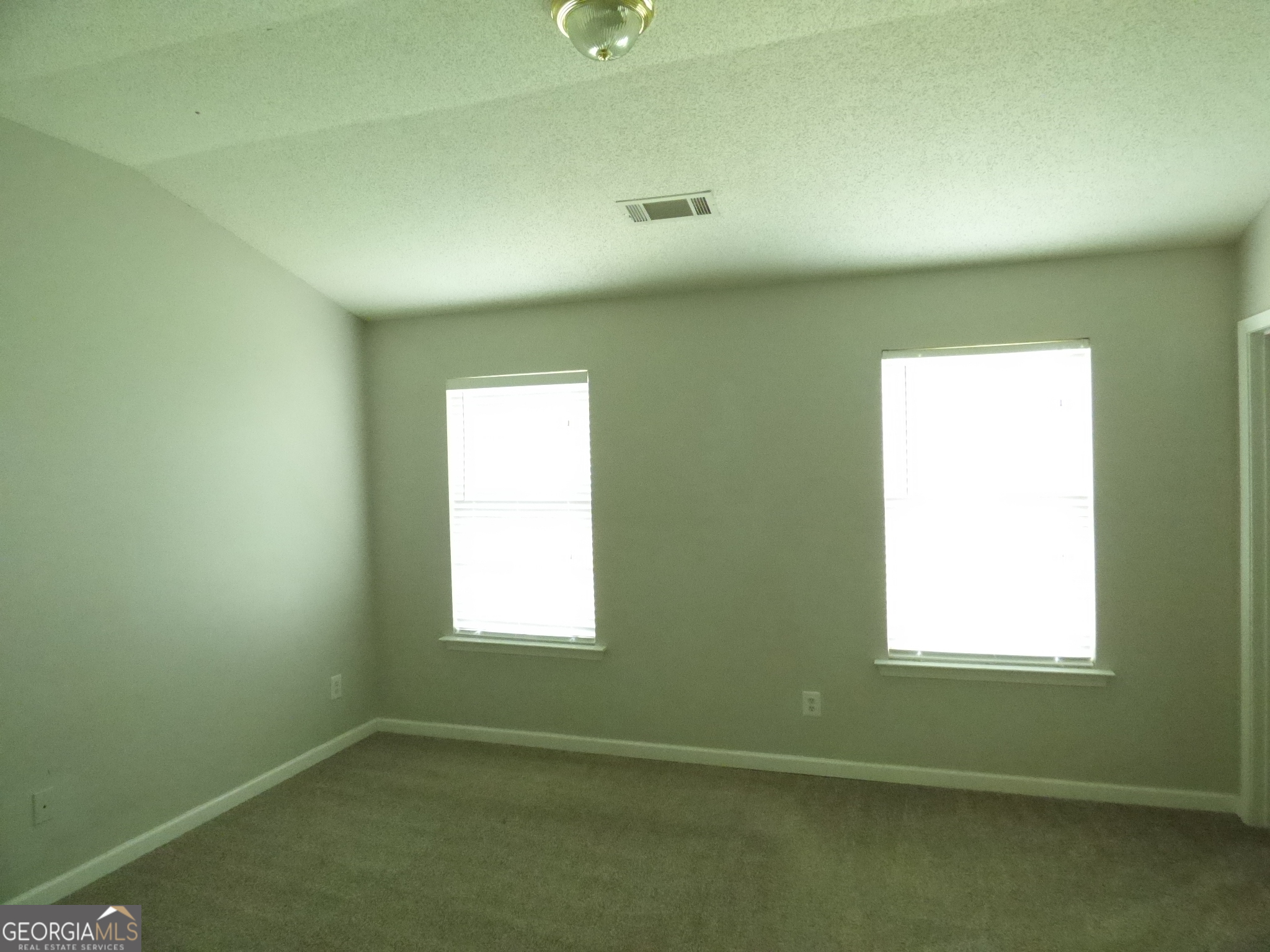 1465 April Lane Property Photo 18
