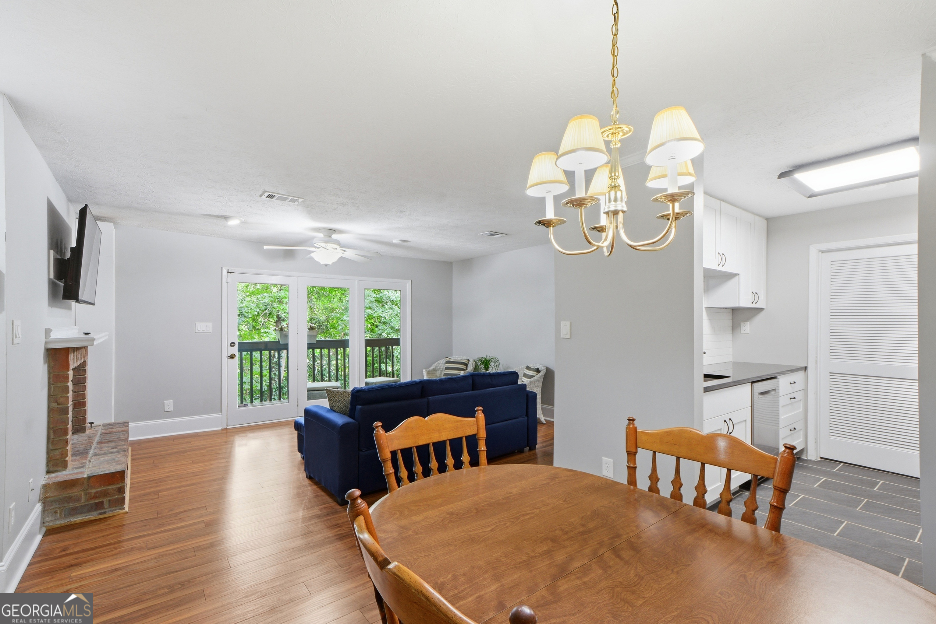 612 Tuxworth Circle Property Photo 15
