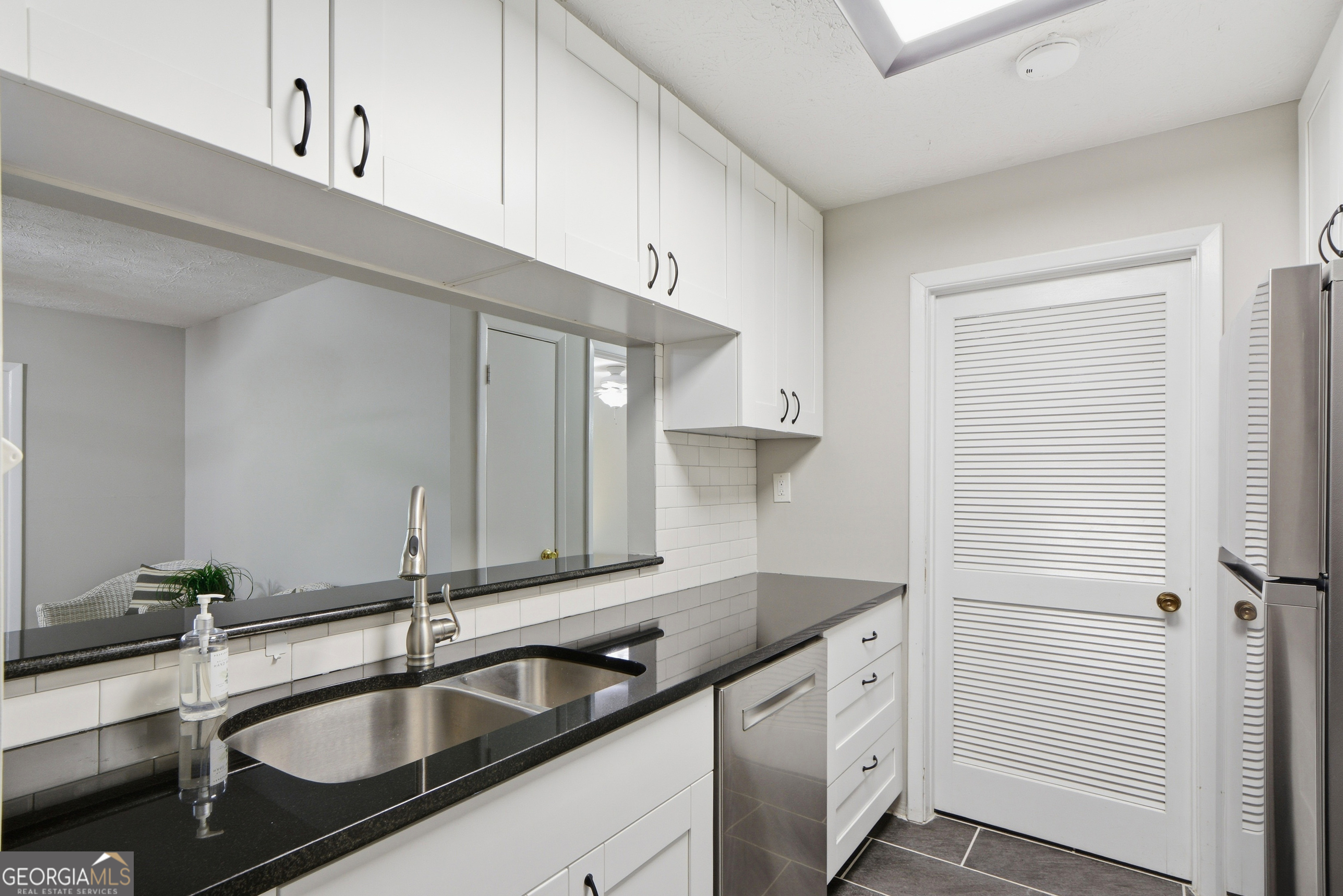 612 Tuxworth Circle Property Photo 18