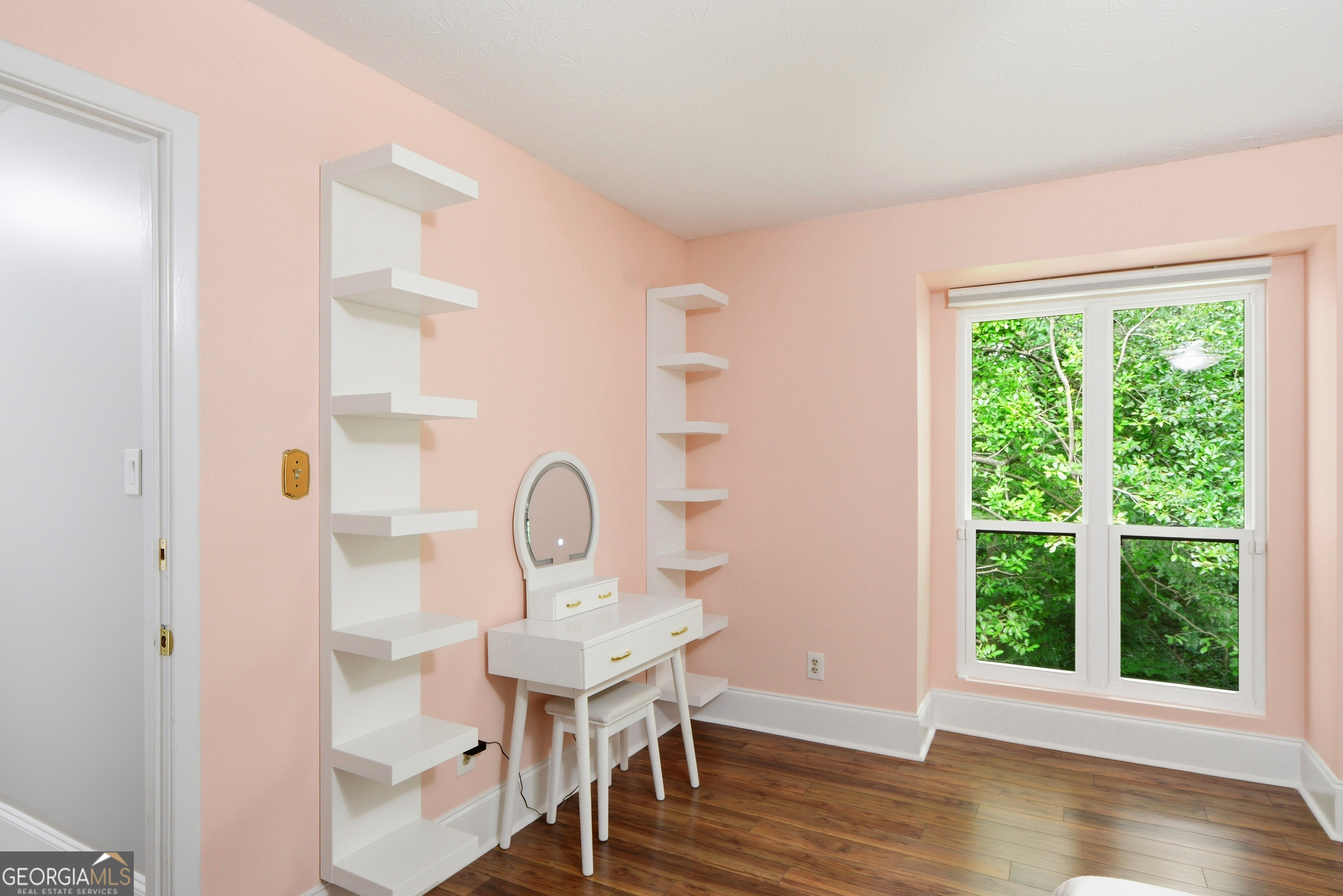 612 Tuxworth Circle Property Photo 28