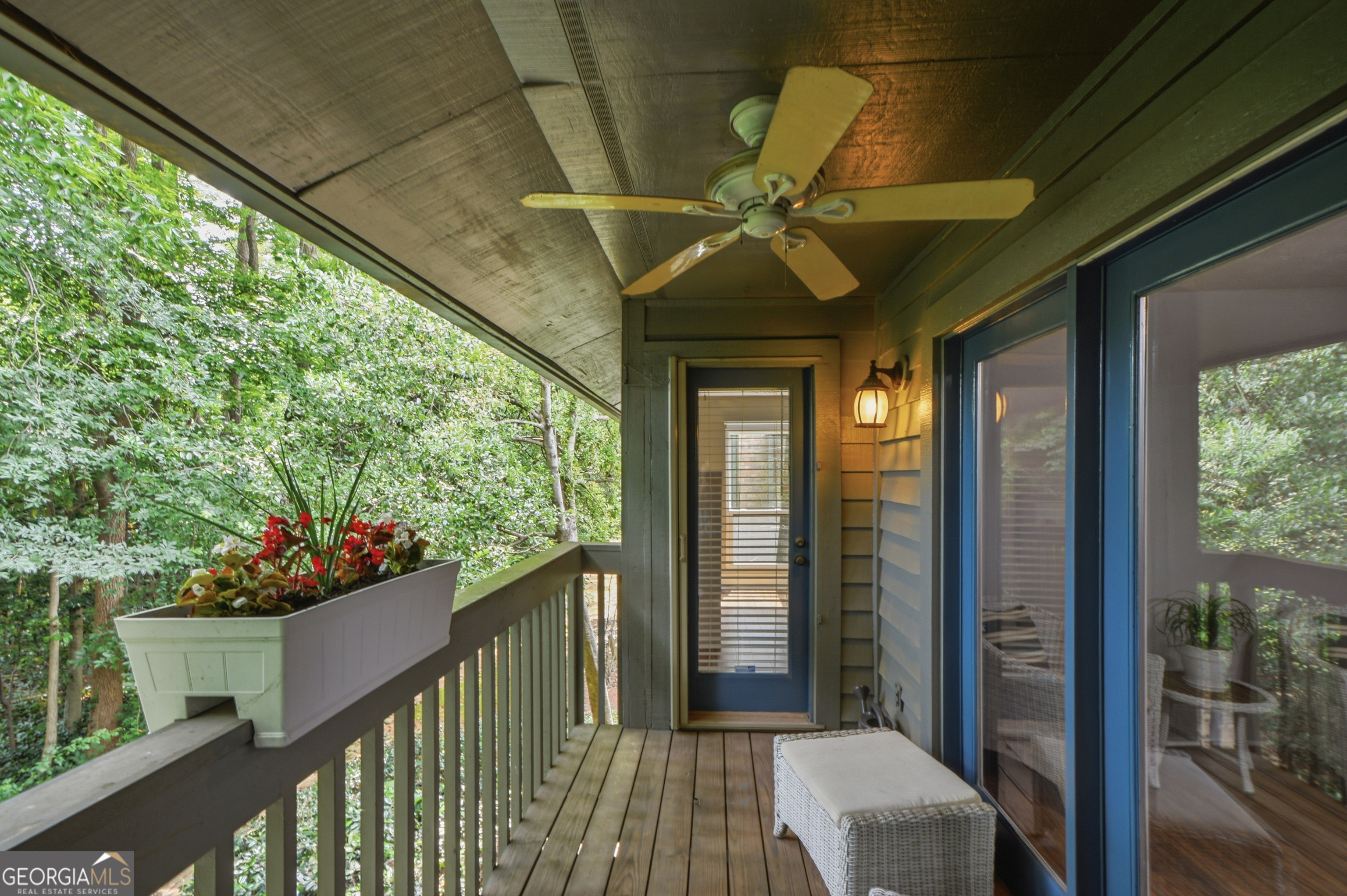 612 Tuxworth Circle Property Photo 35