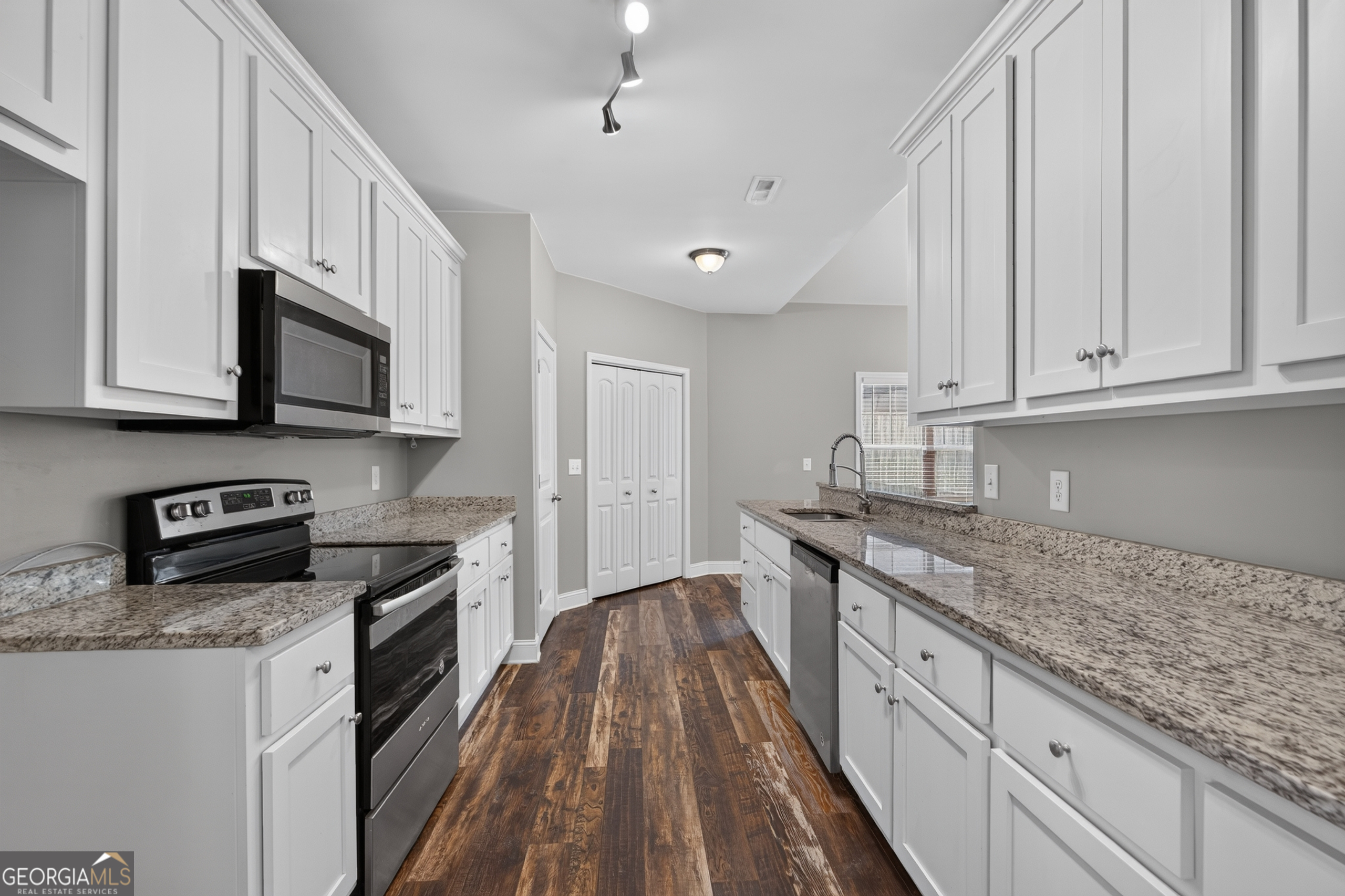 59 Round Rock Circle Ne Property Photo 12
