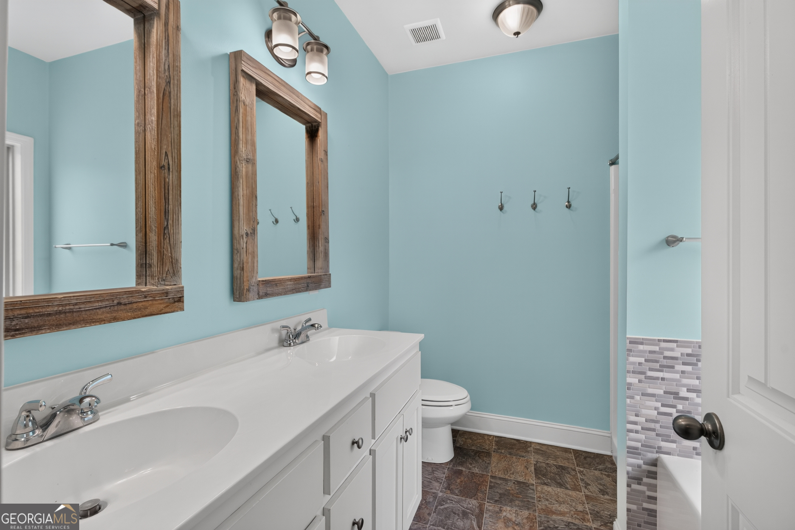59 Round Rock Circle Ne Property Photo 17