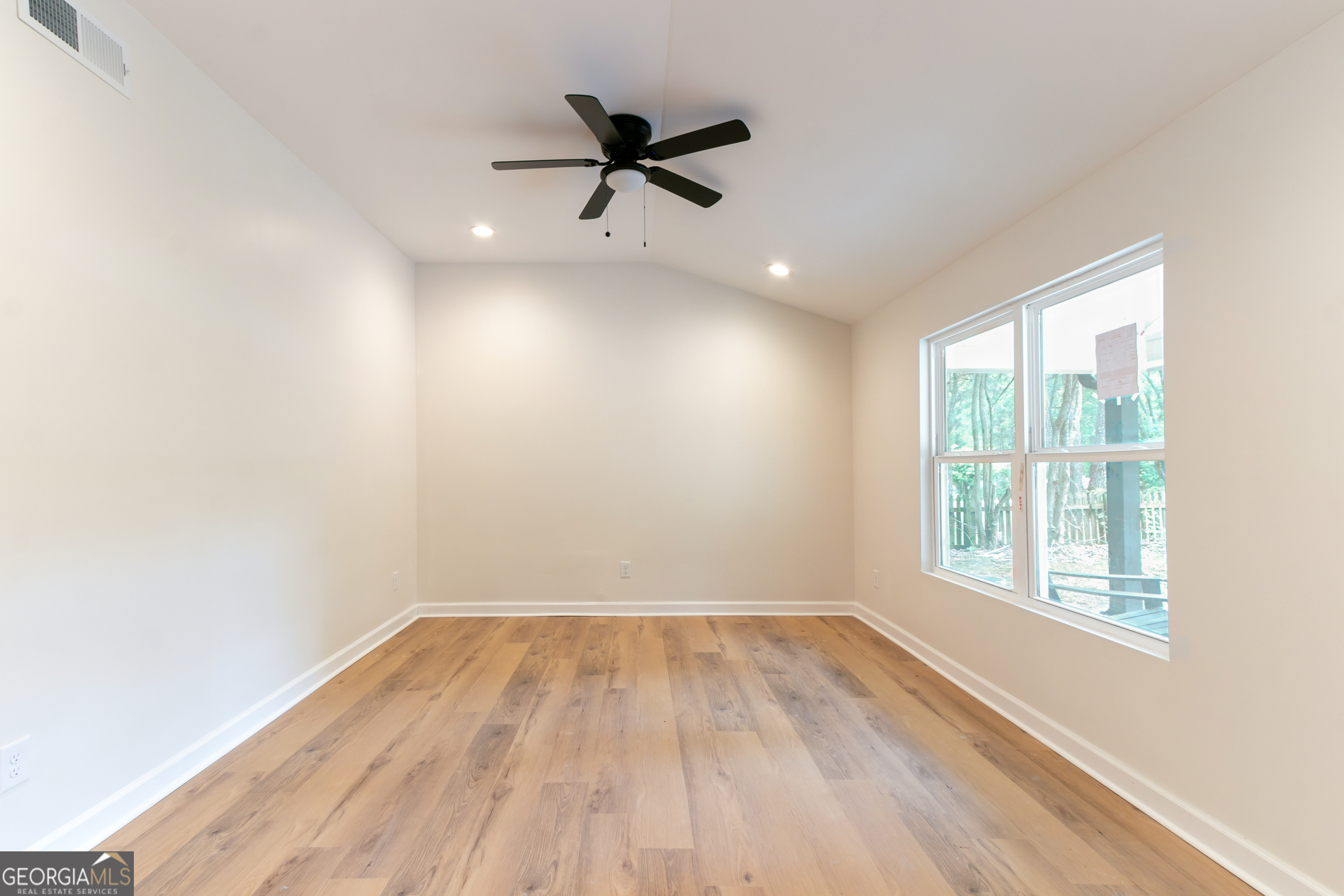6532 Voyles Drive Property Photo 10