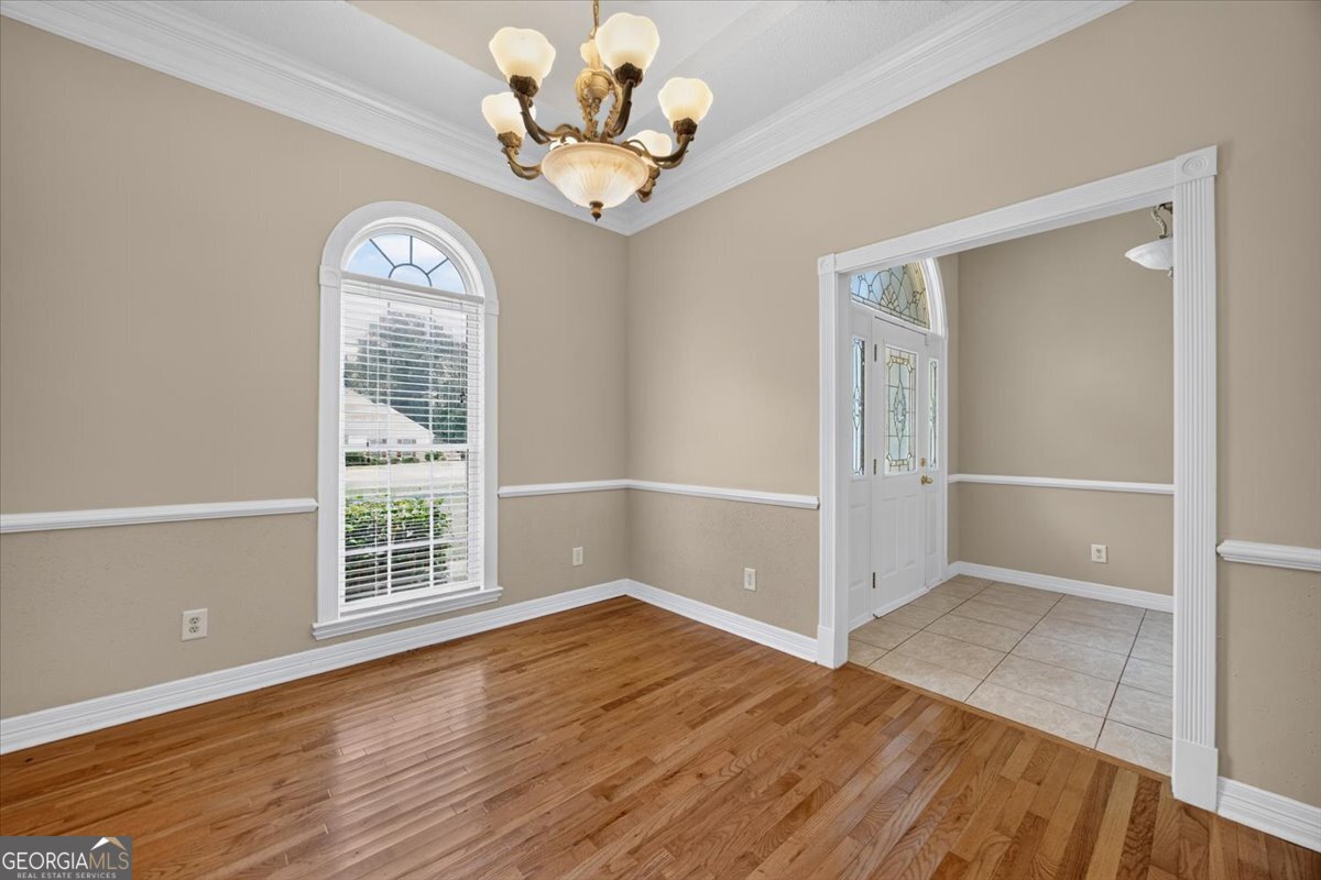156 Henry Drive Property Photo 6