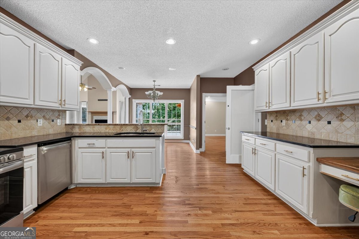 156 Henry Drive Property Photo 10