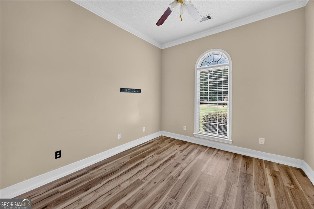 156 Henry Drive Property Photo 23