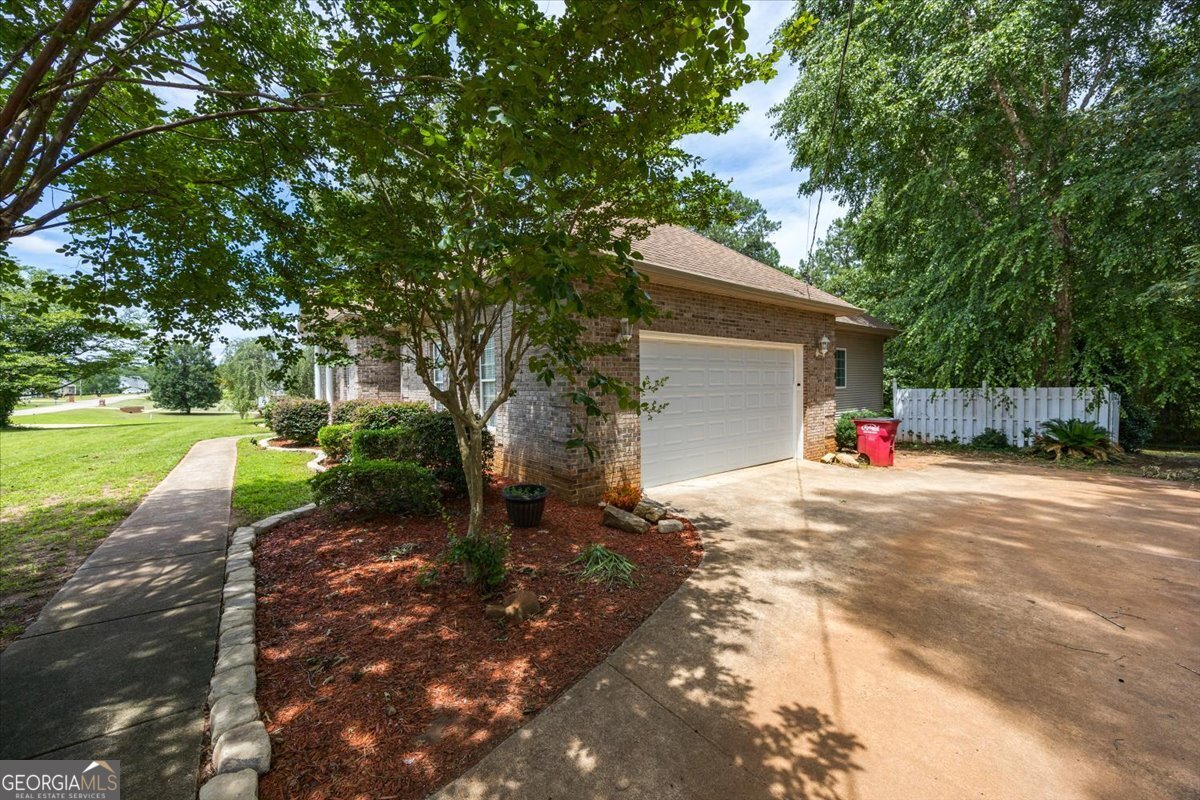 156 Henry Drive Property Photo 33