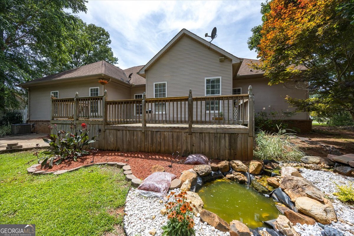 156 Henry Drive Property Photo 39