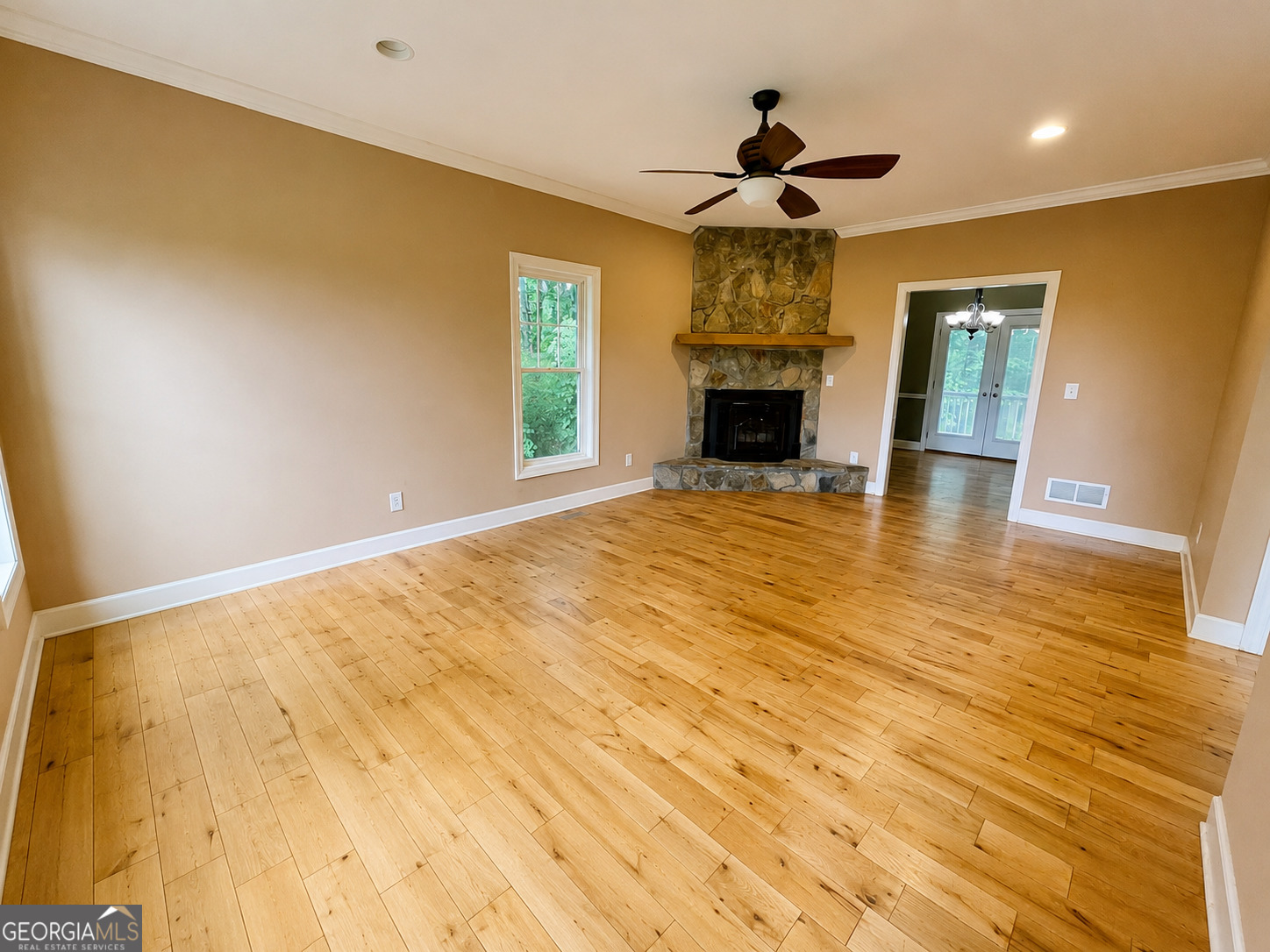 495 Bragg Road Property Photo 11