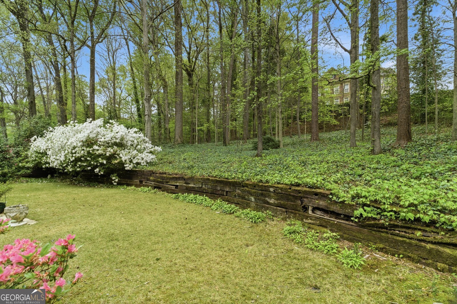 955 Vistavia Circle Property Photo 26