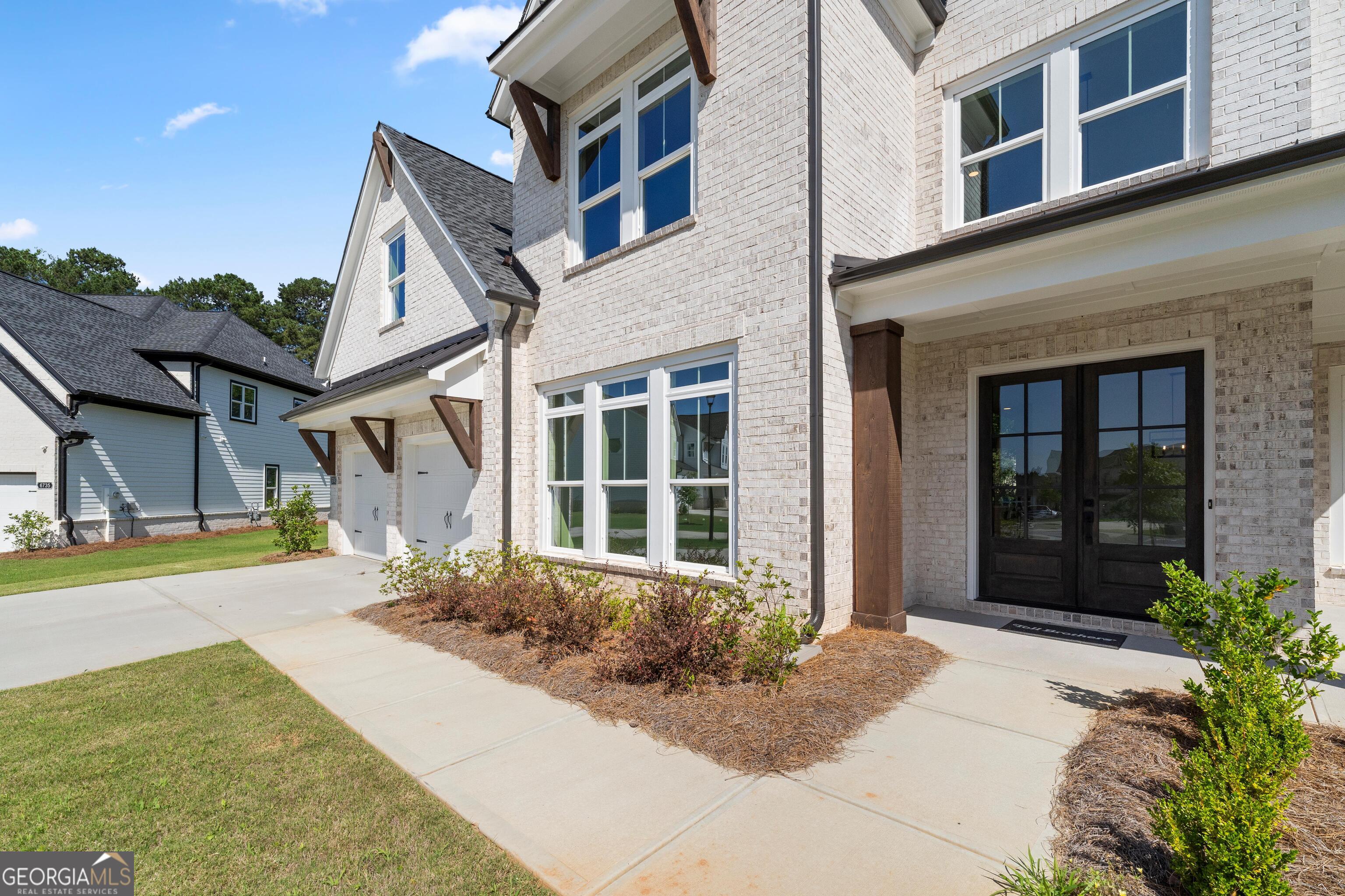 6745 Dahlgren Court Property Photo 13