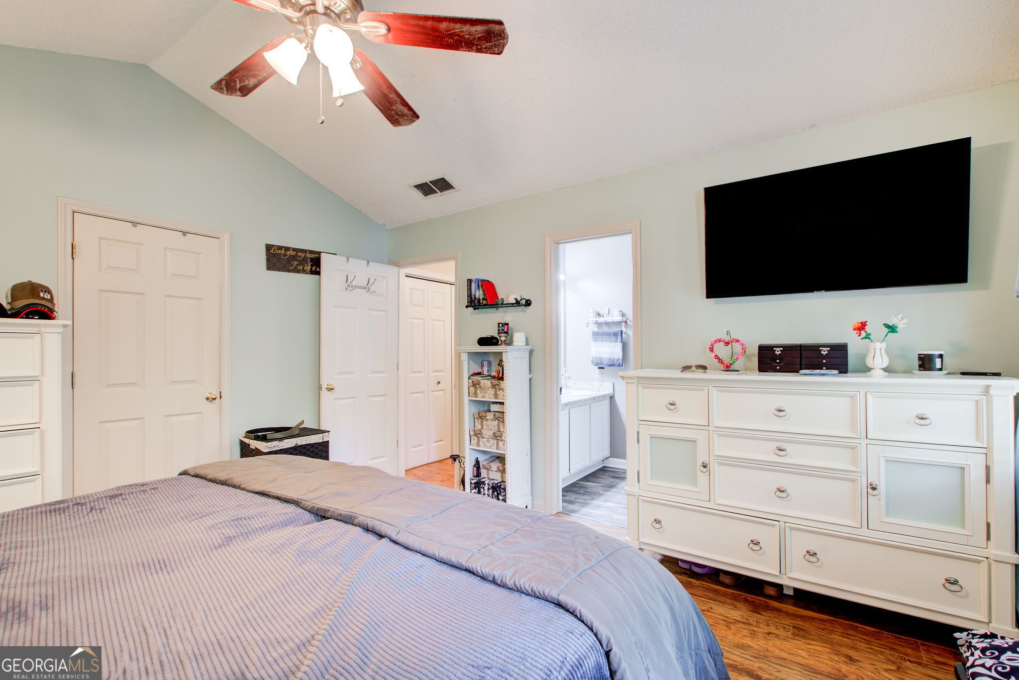 204 Crystal Court Property Photo 12