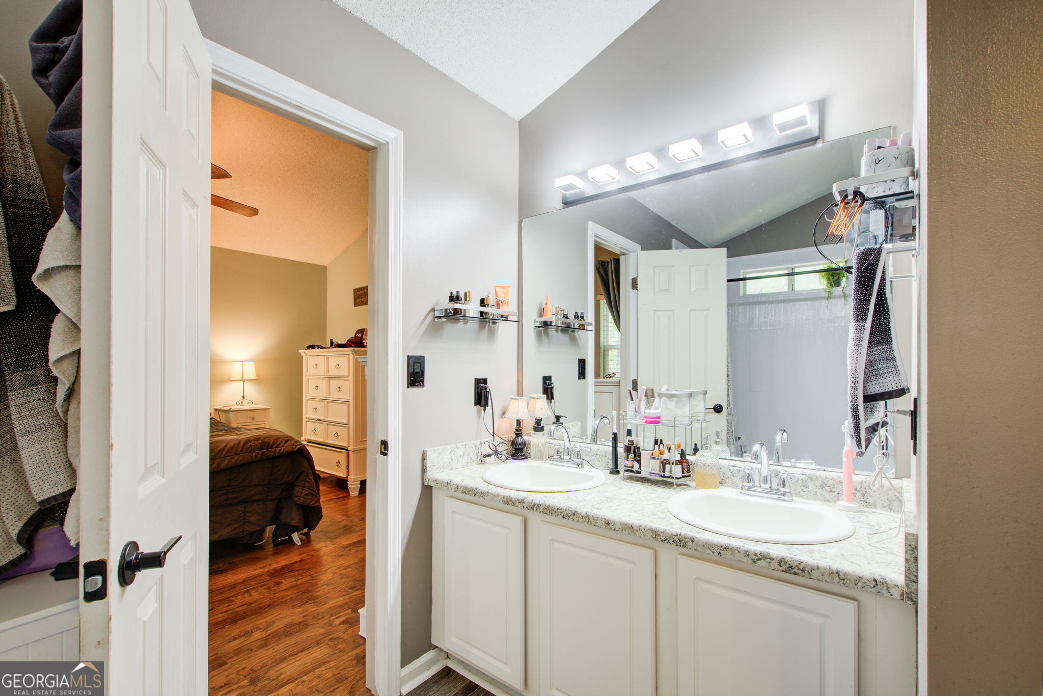 204 Crystal Court Property Photo 14