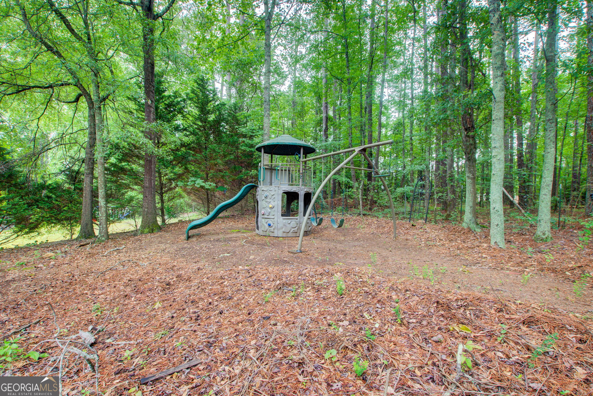 204 Crystal Court Property Photo 27