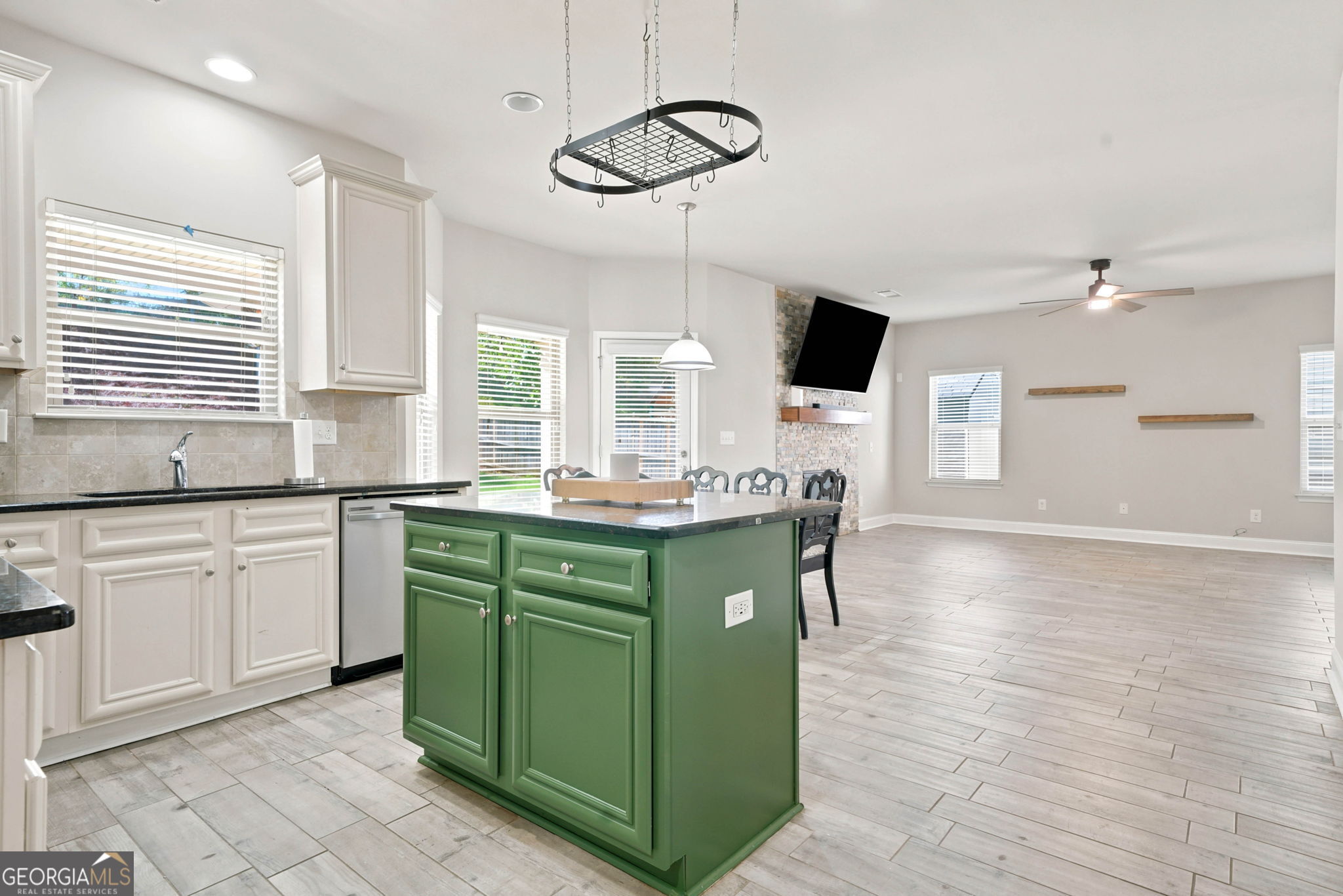 612 Ocean Avenue Property Photo 18