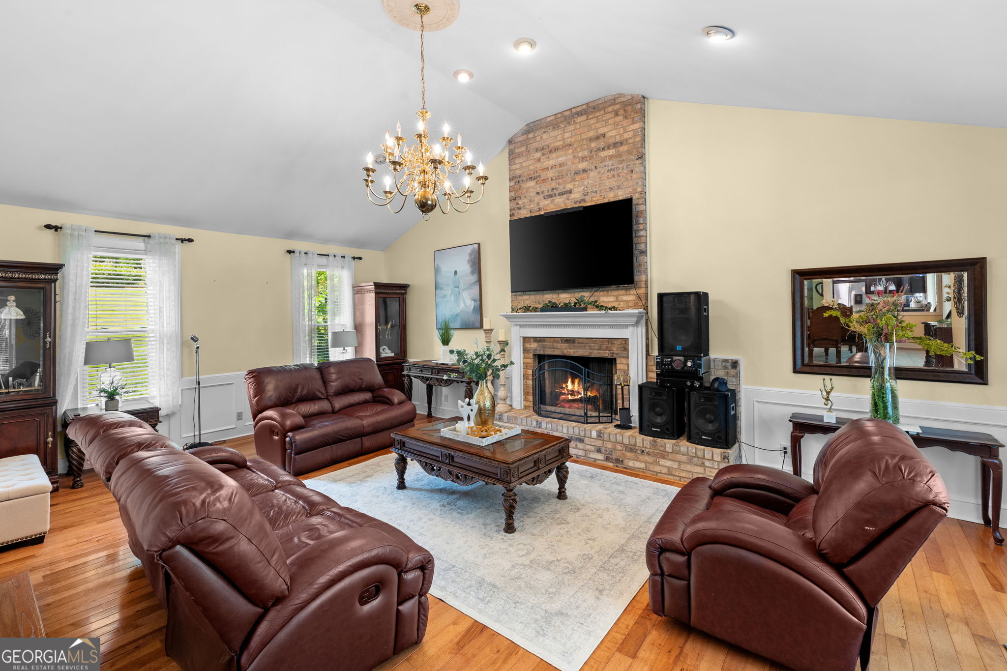 1208 Milford Forest Drive Property Photo 8