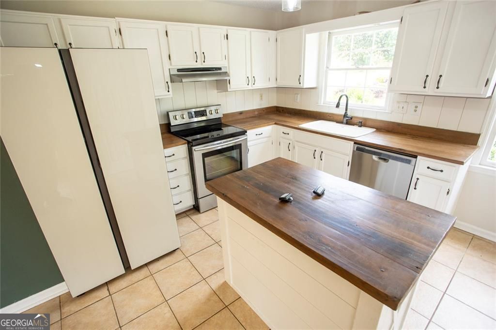 4960 Shipp Road Property Photo 13