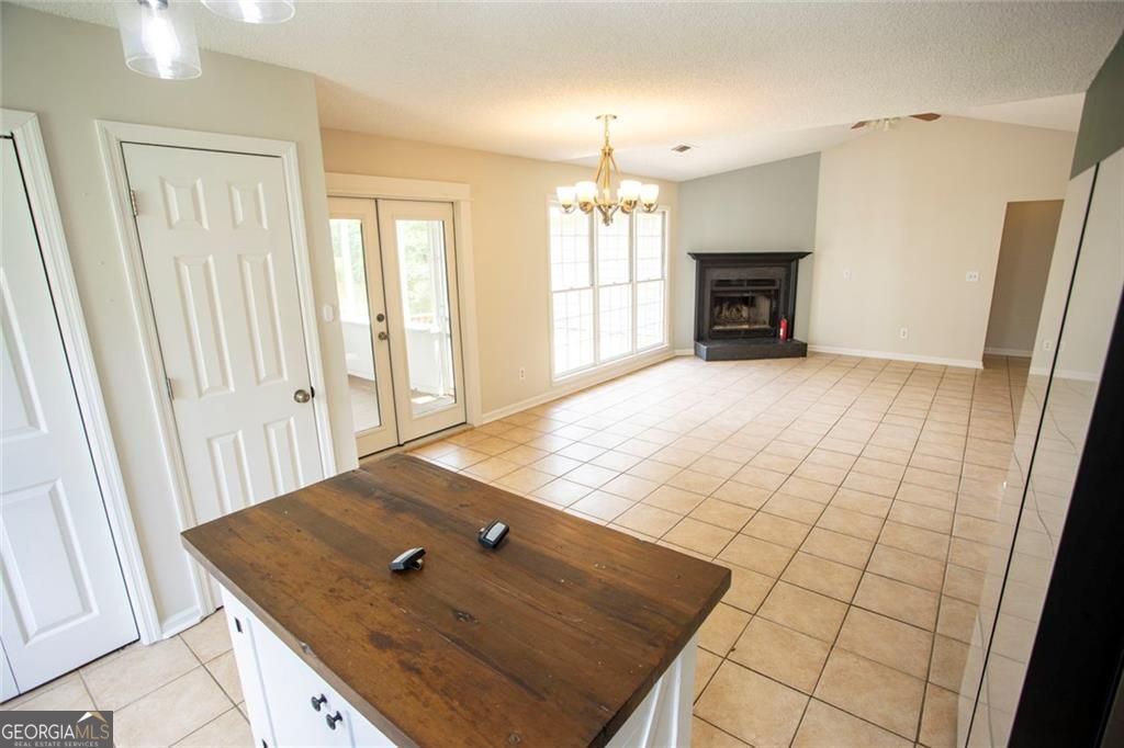 4960 Shipp Road Property Photo 17