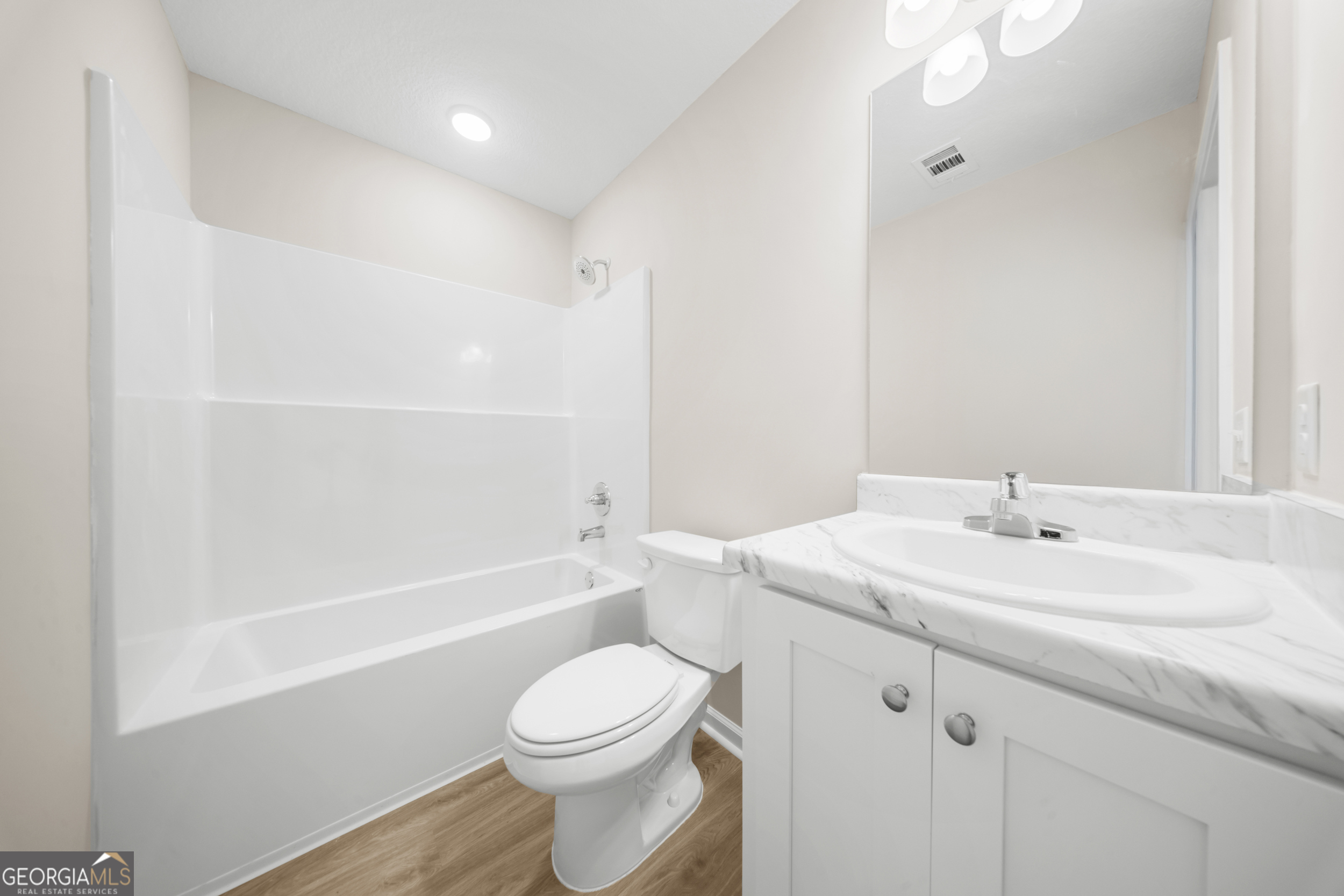 511 Nickies Way Property Photo 18