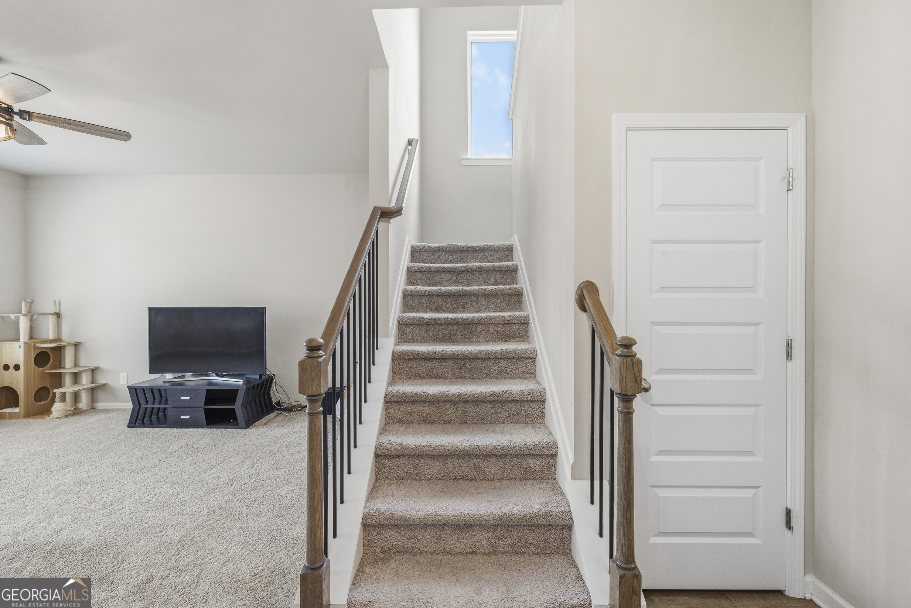 776 Jackson Court Property Photo 12