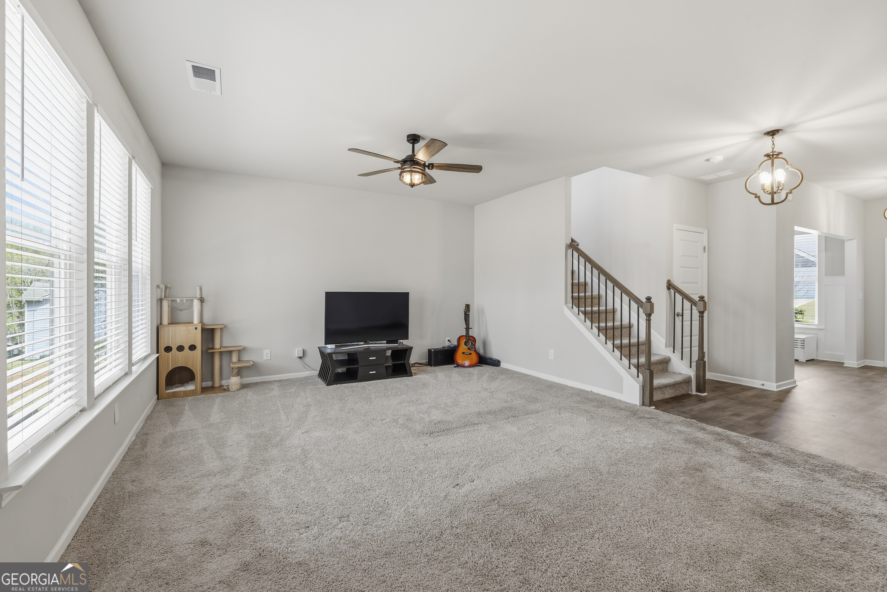 776 Jackson Court Property Photo 14