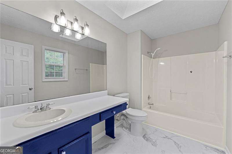 24 Green Acre Lane Property Photo 21