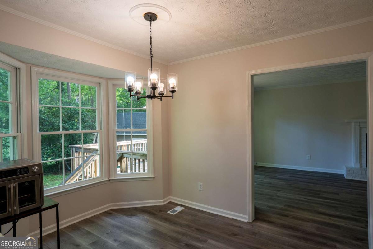 4121 Willow Walk Sw Property Photo 4