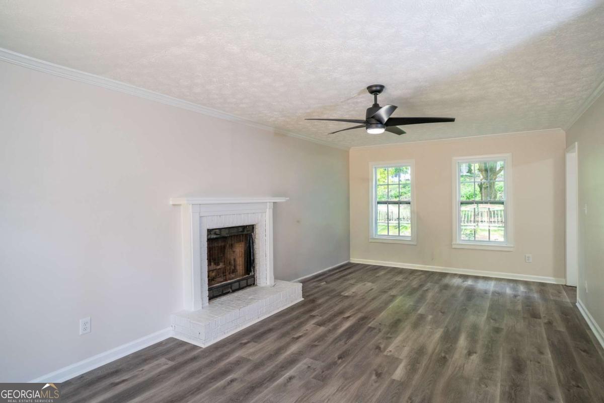 4121 Willow Walk Sw Property Photo 7