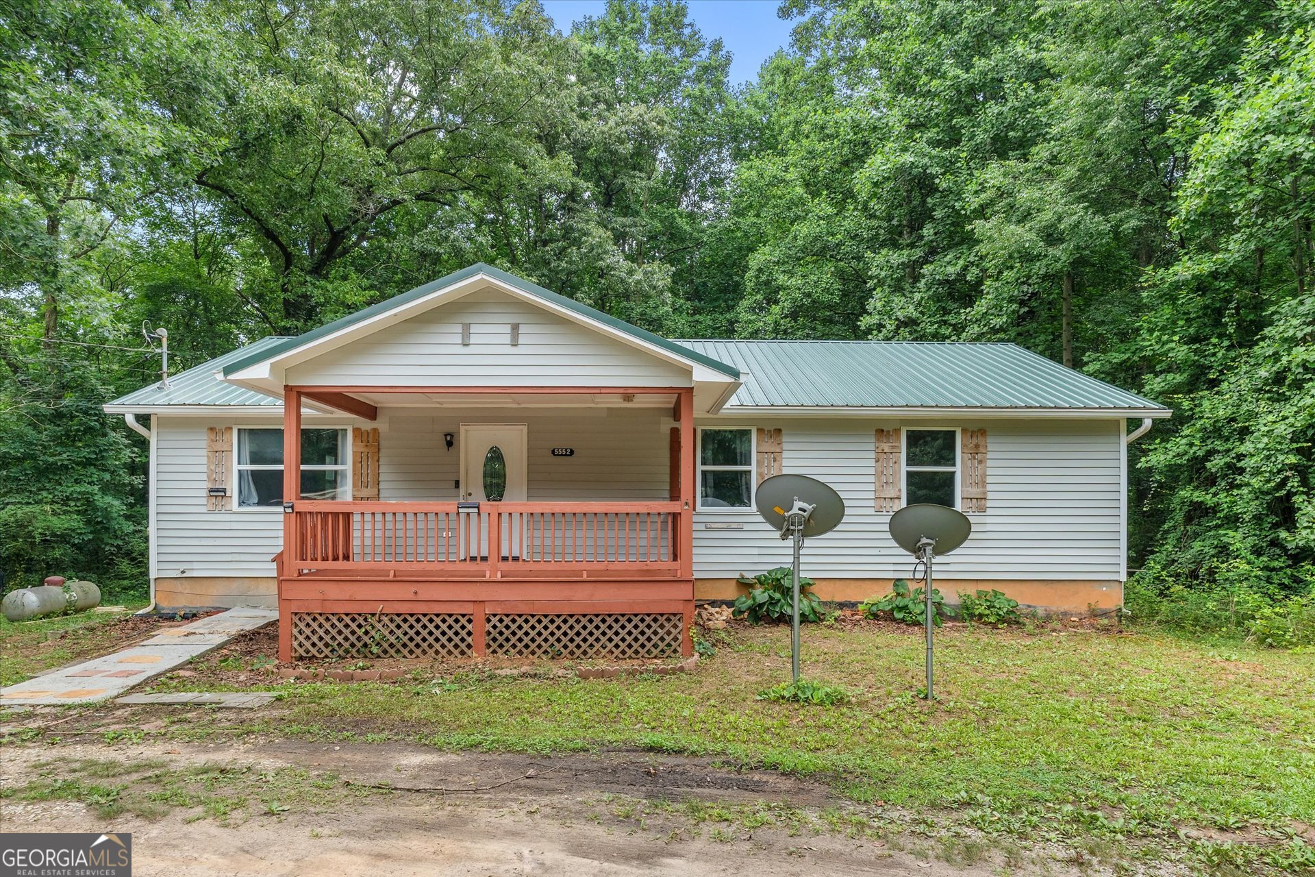 5552 Smithfield Road Property Photo 1